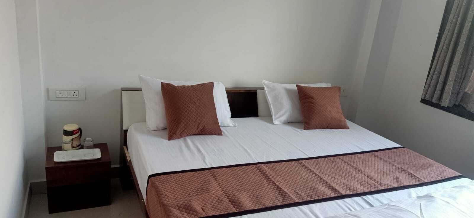 Brajdham Hotel Barsana