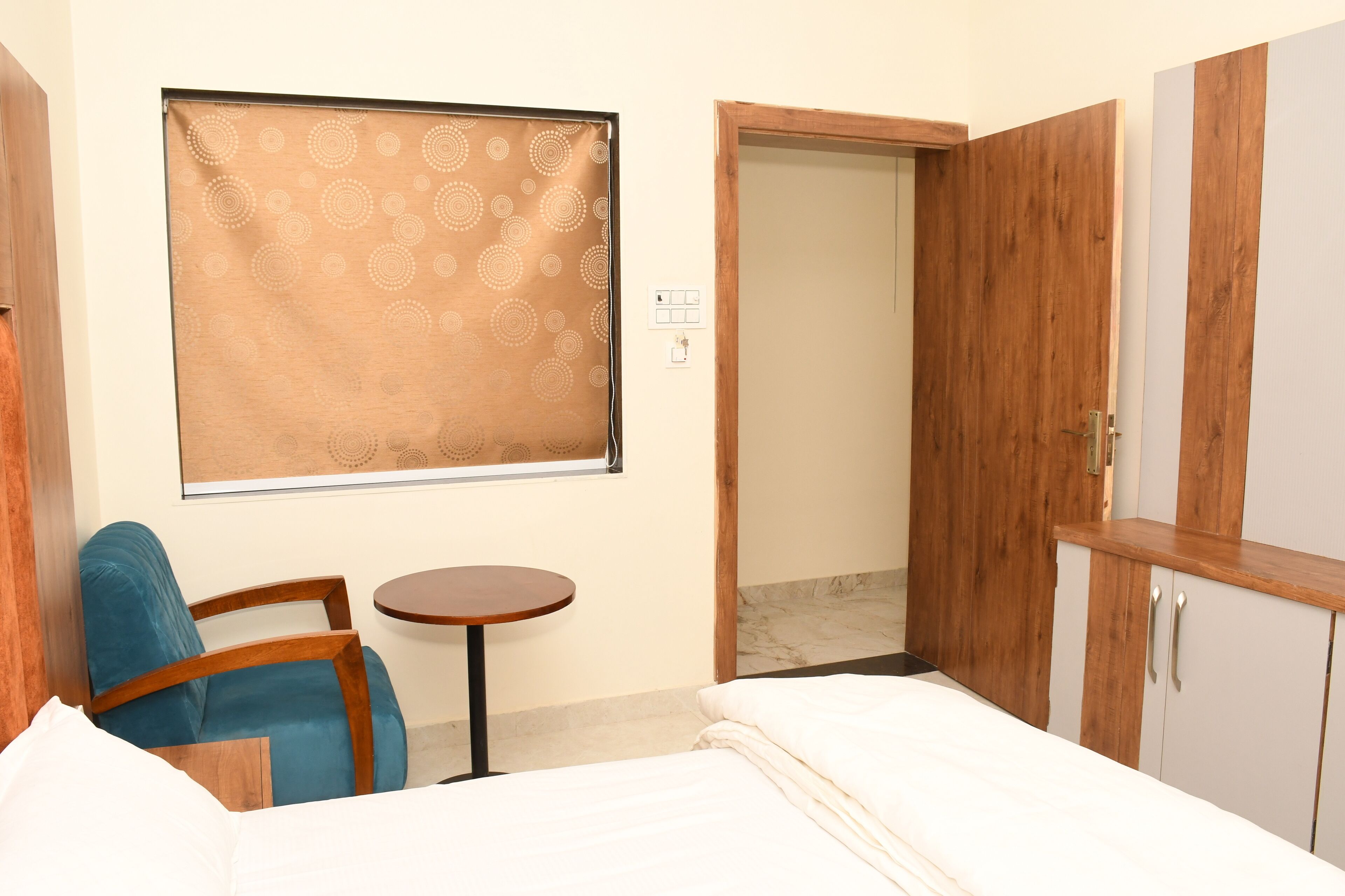 Super Townhouse Govardhan