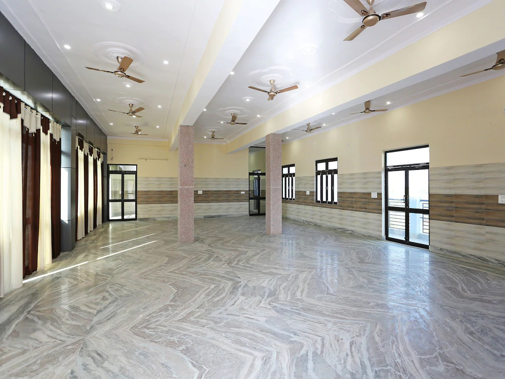 Prakash Farm BY OYO Rooms