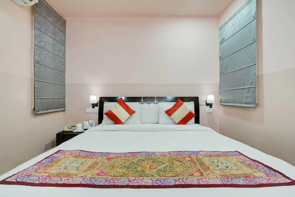 City Stay Hotel