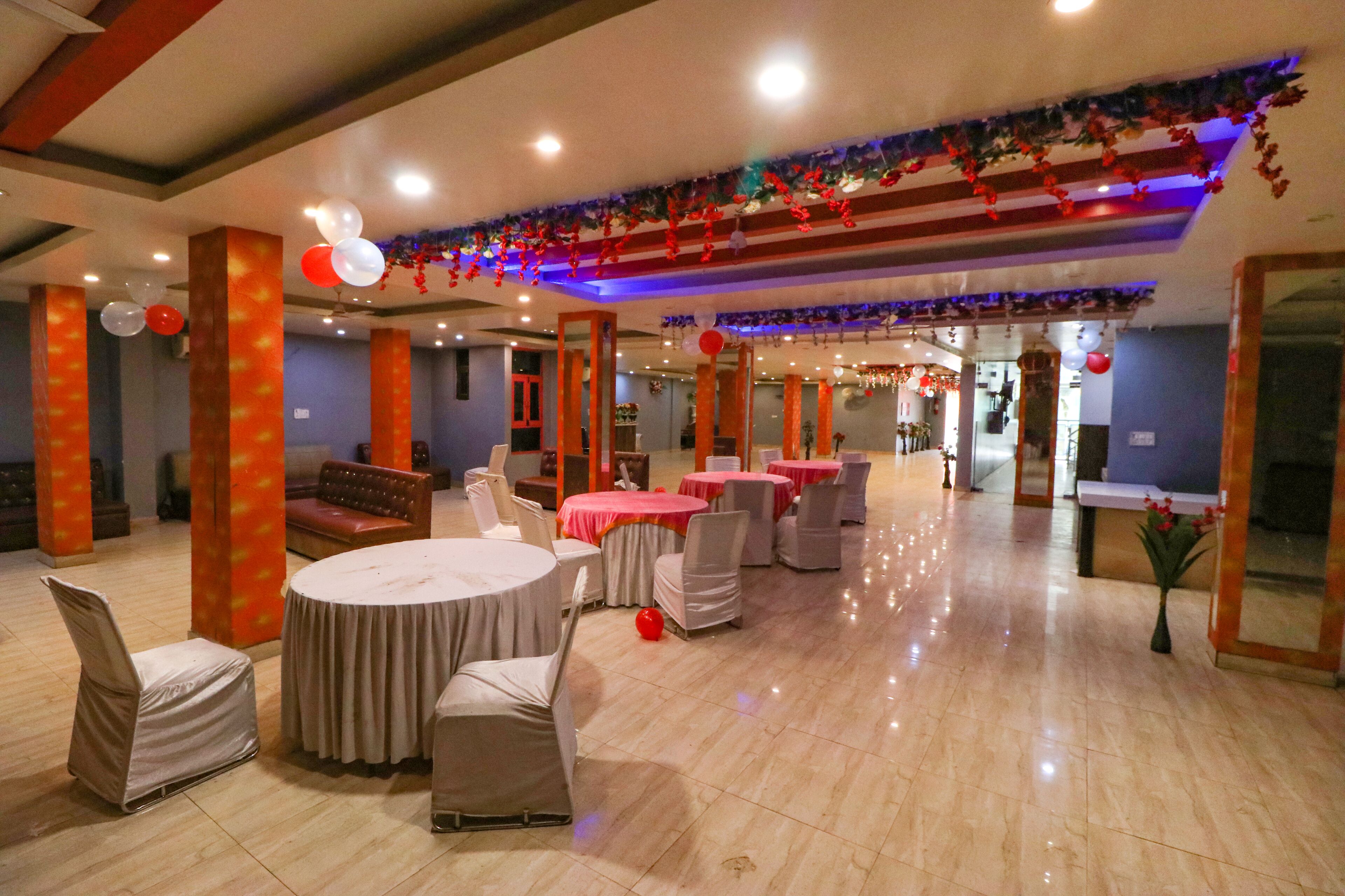 Hotel Noida Saffron & Banquets By FabHotels