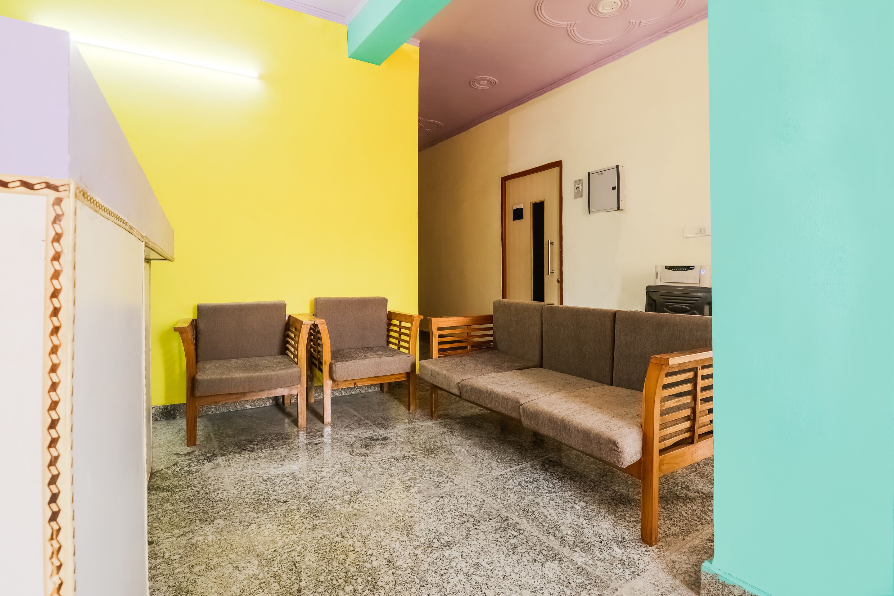 Raghav Residency by OYO Rooms