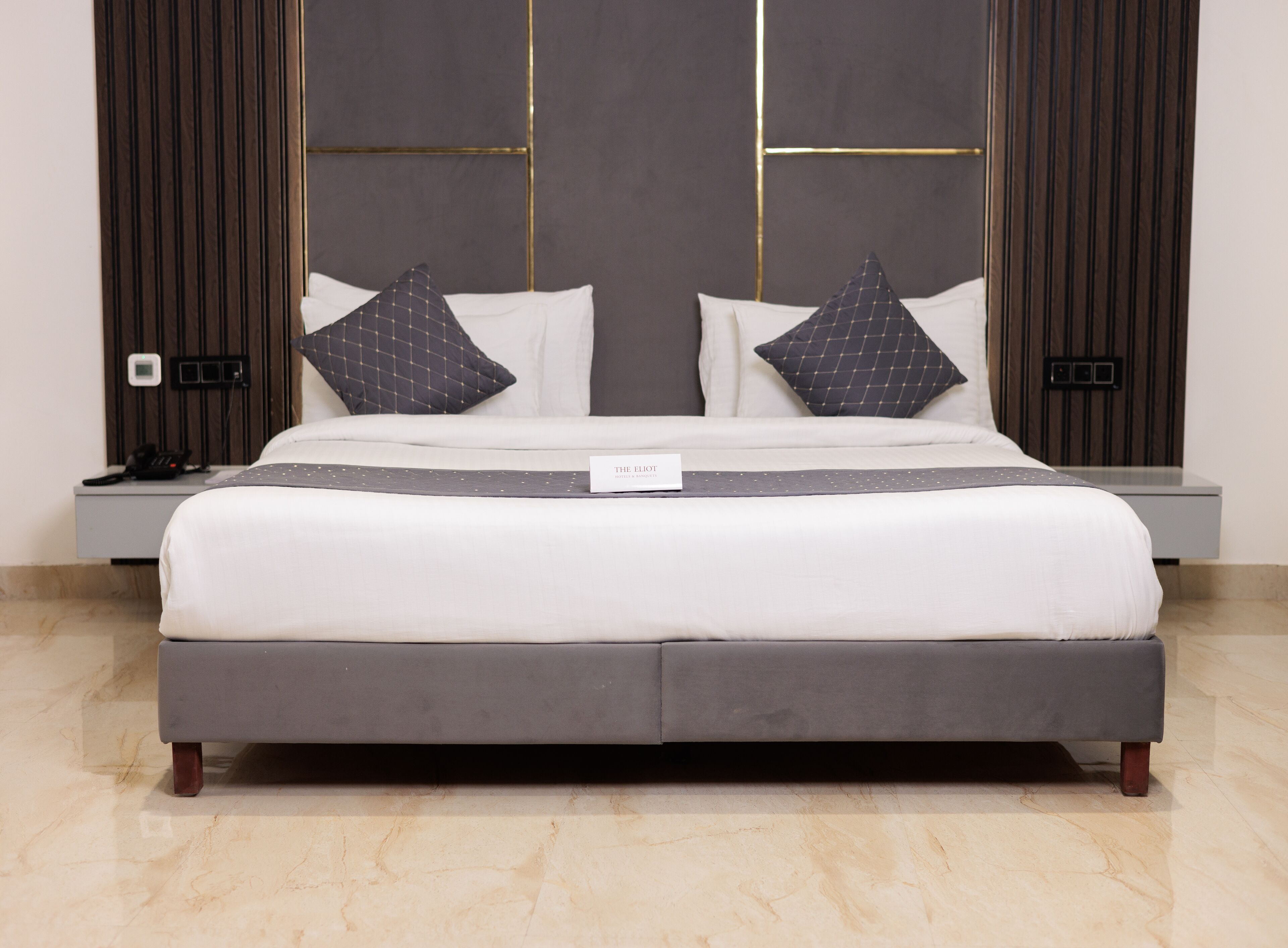 The Eliot Hotel & Banquet