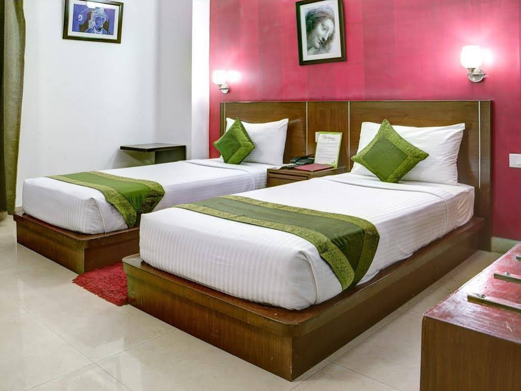 Treebo Corporate Suites Sector 62