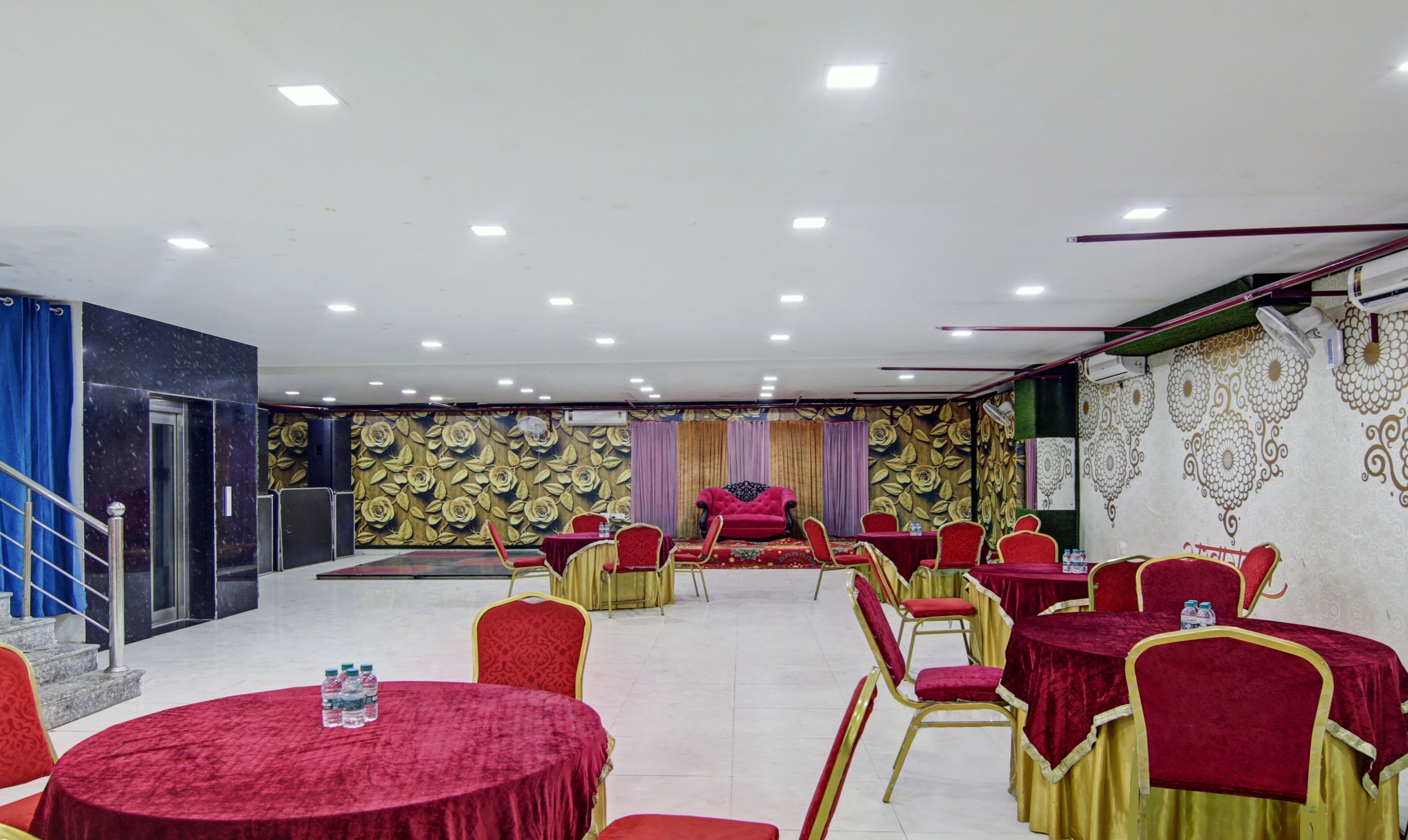 Treebo Trend Noida Grand