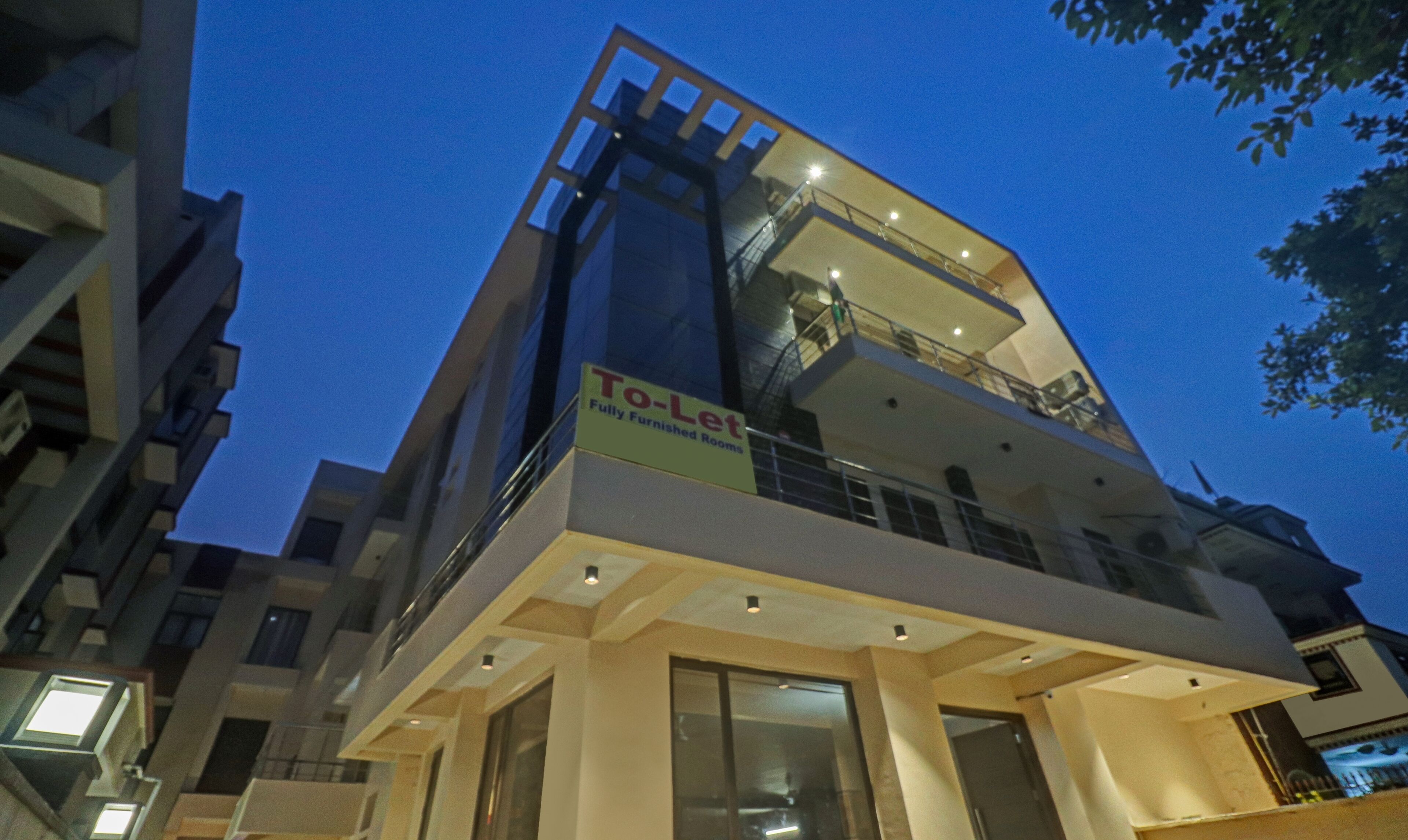 Treebo Trip Golden Divine Inn