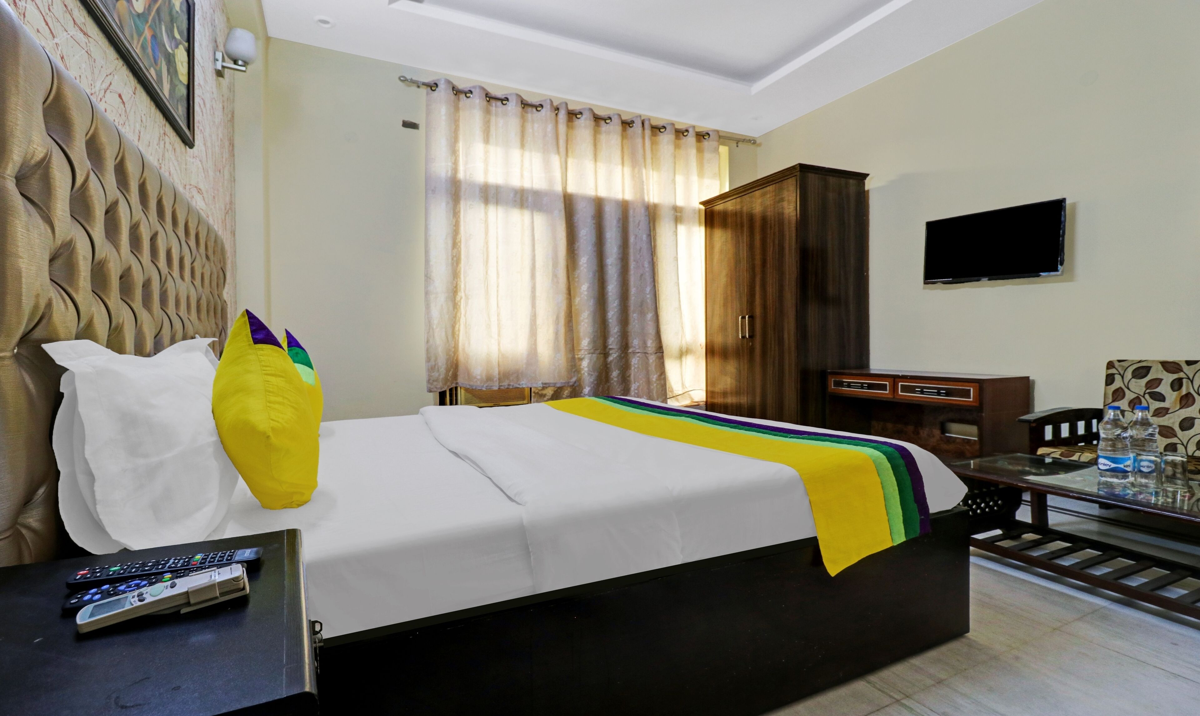 Treebo Trip Hm Palace