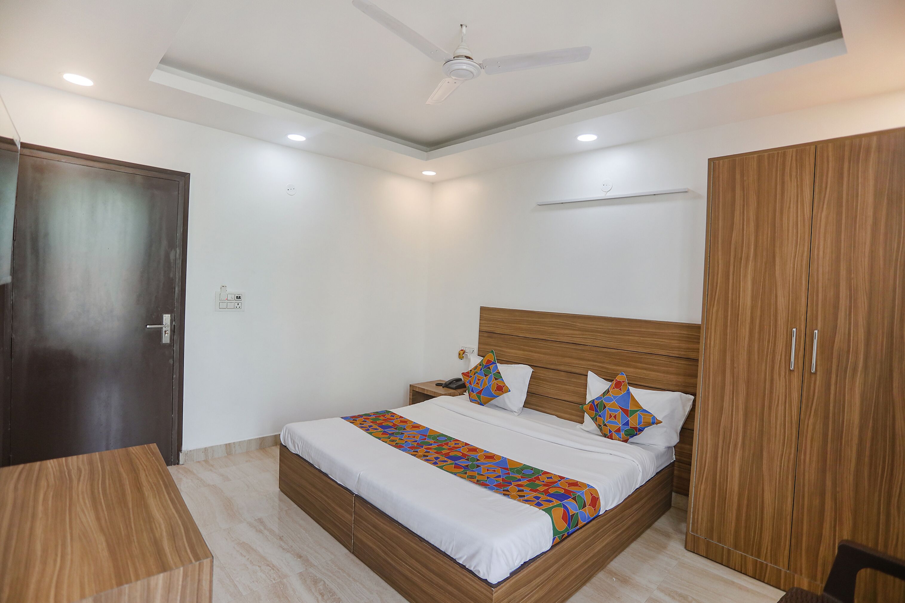 Unique Stay by FabHotel