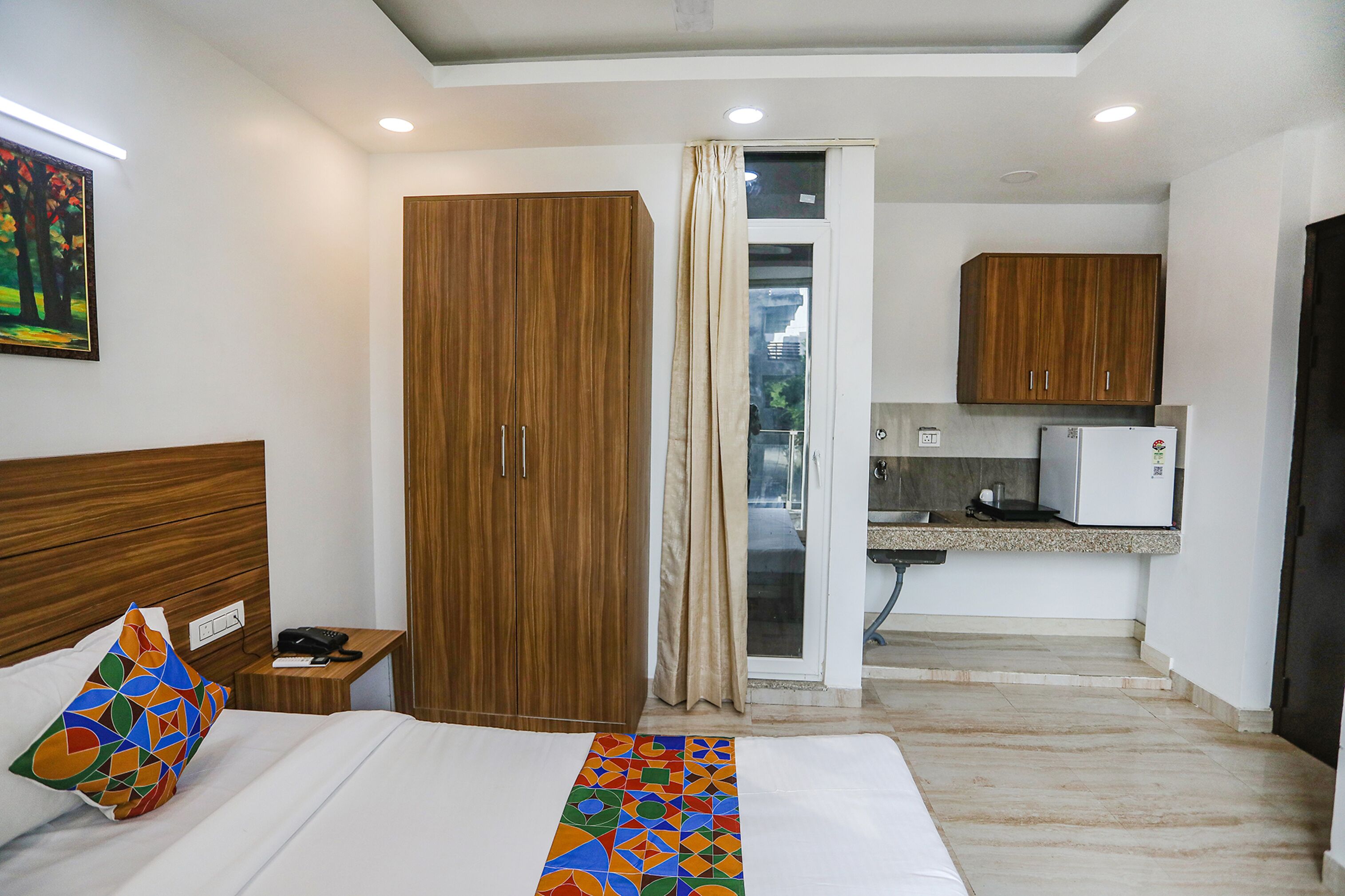 Unique Stay by FabHotel