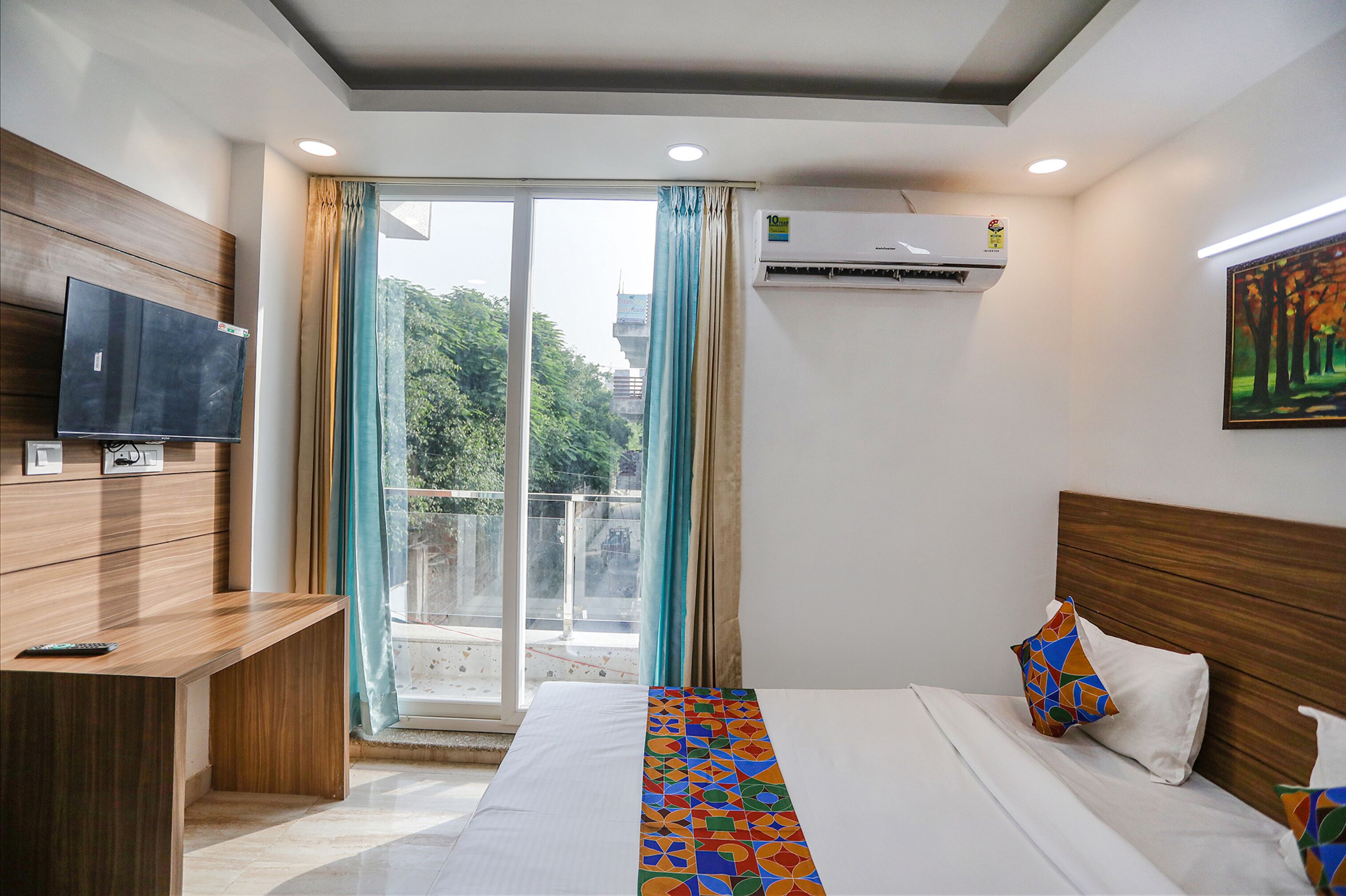 Unique Stay by FabHotel