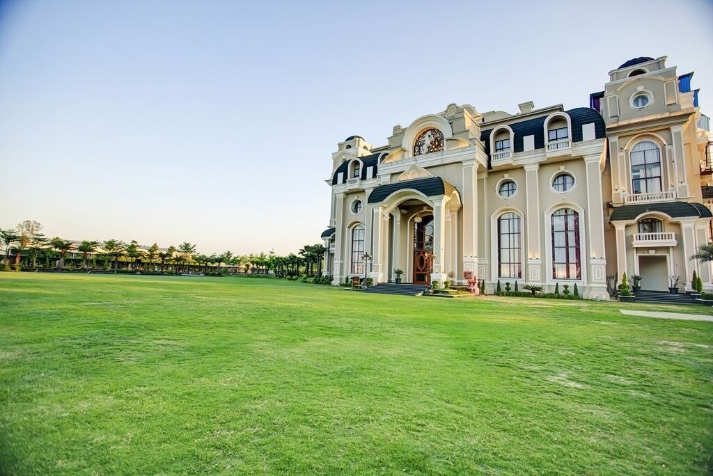 Sarovar Portico Saharanpur