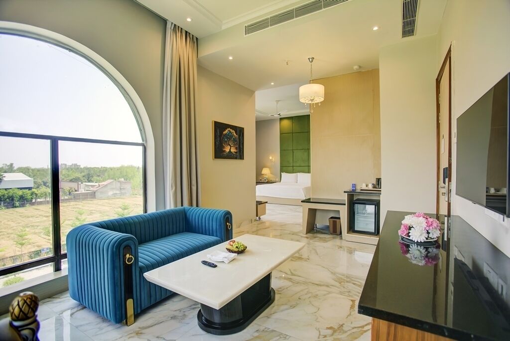 Sarovar Portico Saharanpur