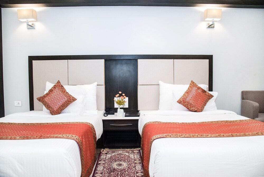 Hotel Platinum Shravasti