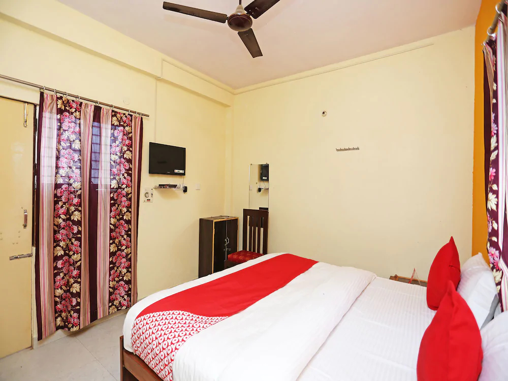 OYO 22406 Shree Shree Guest House