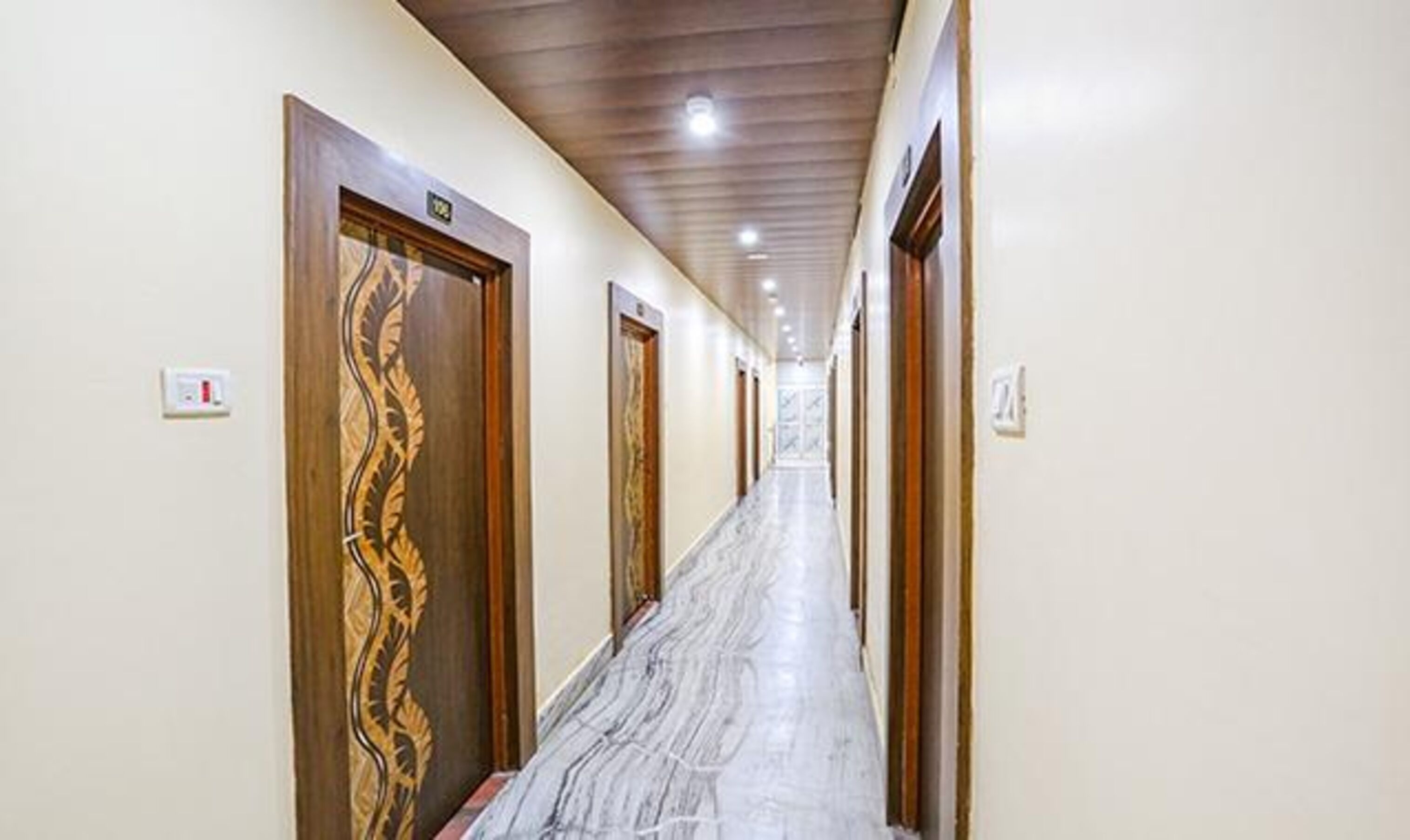 Shivam Palace By Fabhotel