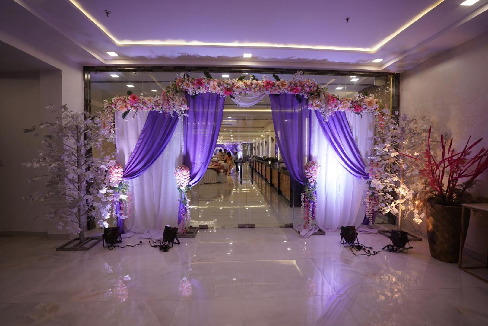 Hotel Idhayan Palace