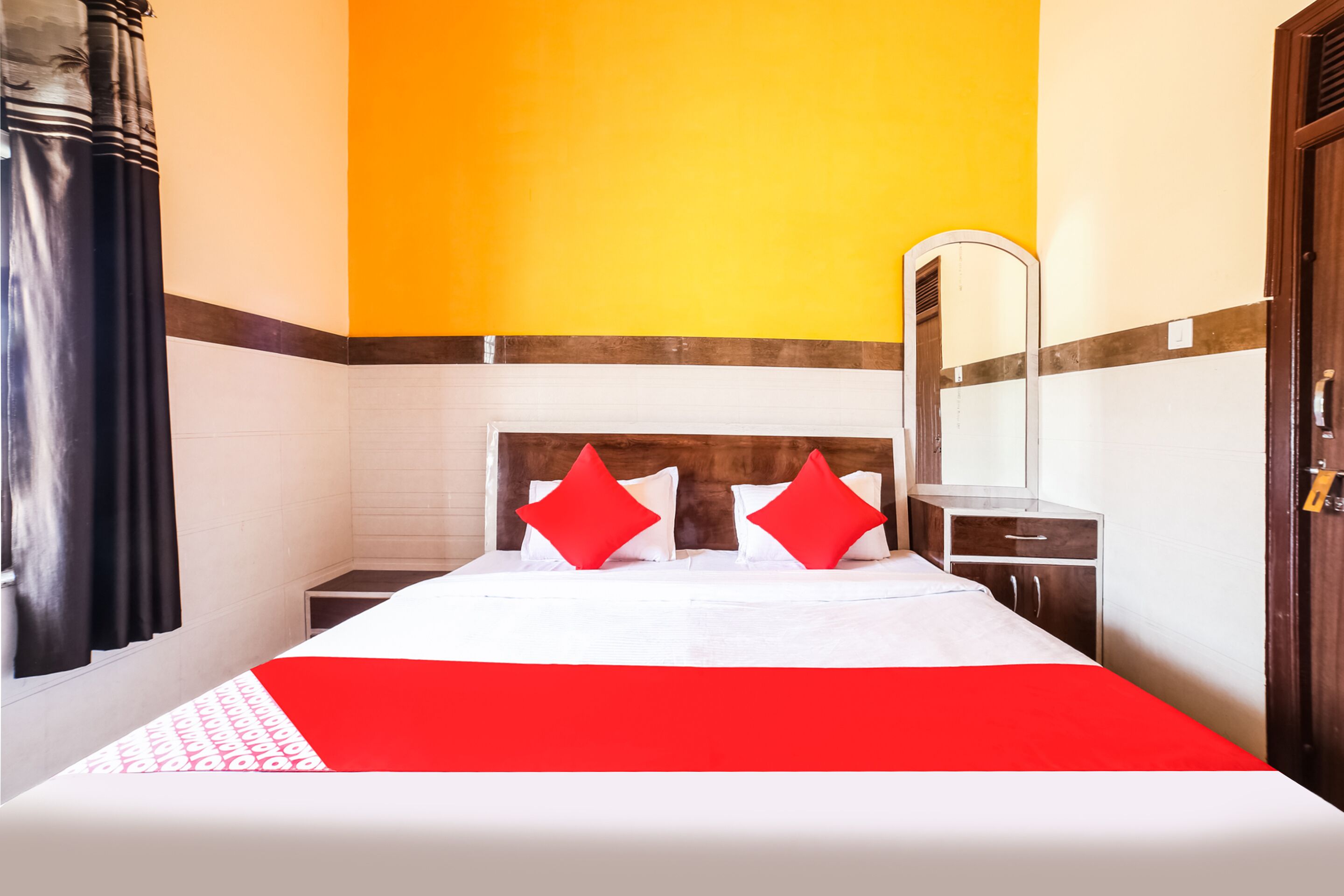 Muni ji Restaurant & Hotel by OYO Rooms