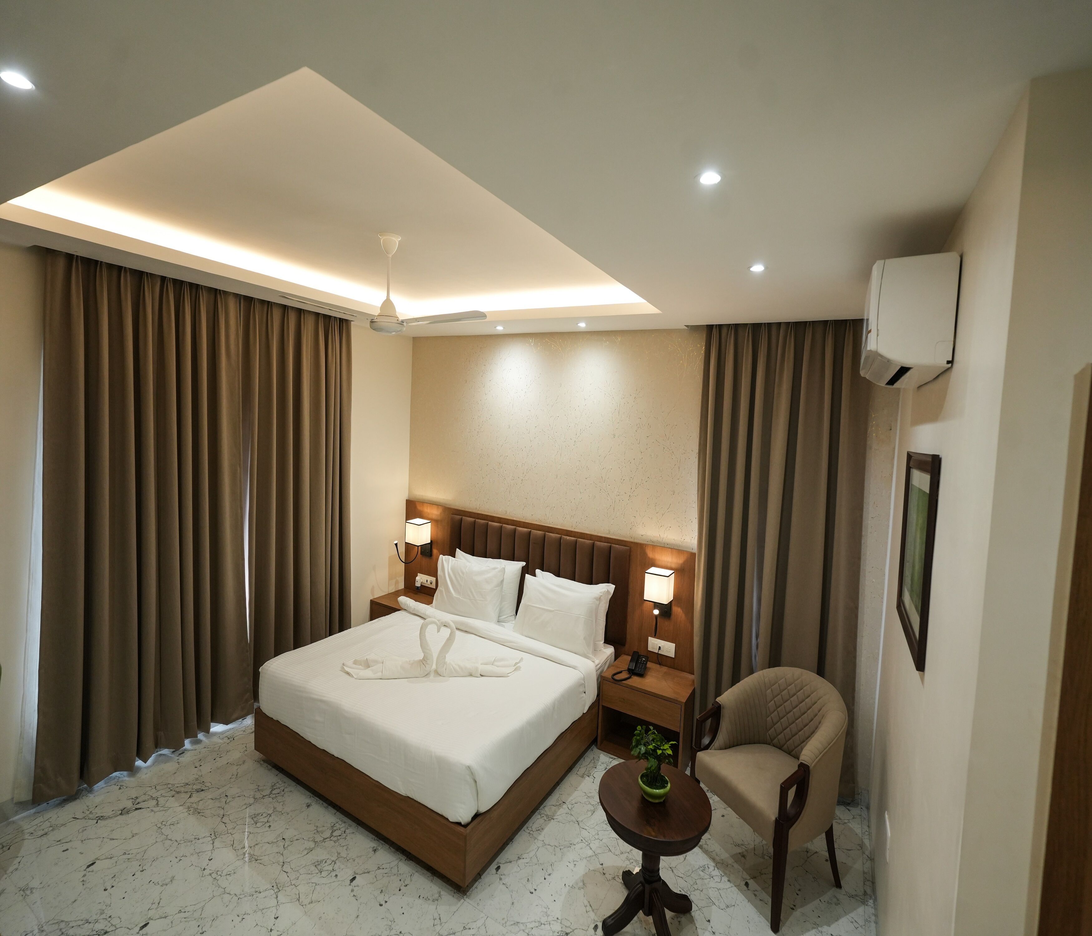 Hotel The Avoir Asansol