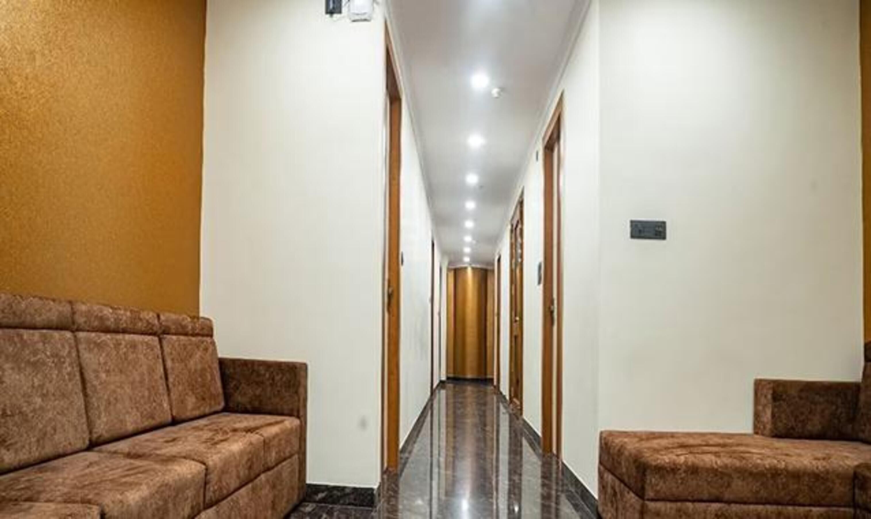 Prime Tiyara Inn By FabHotels