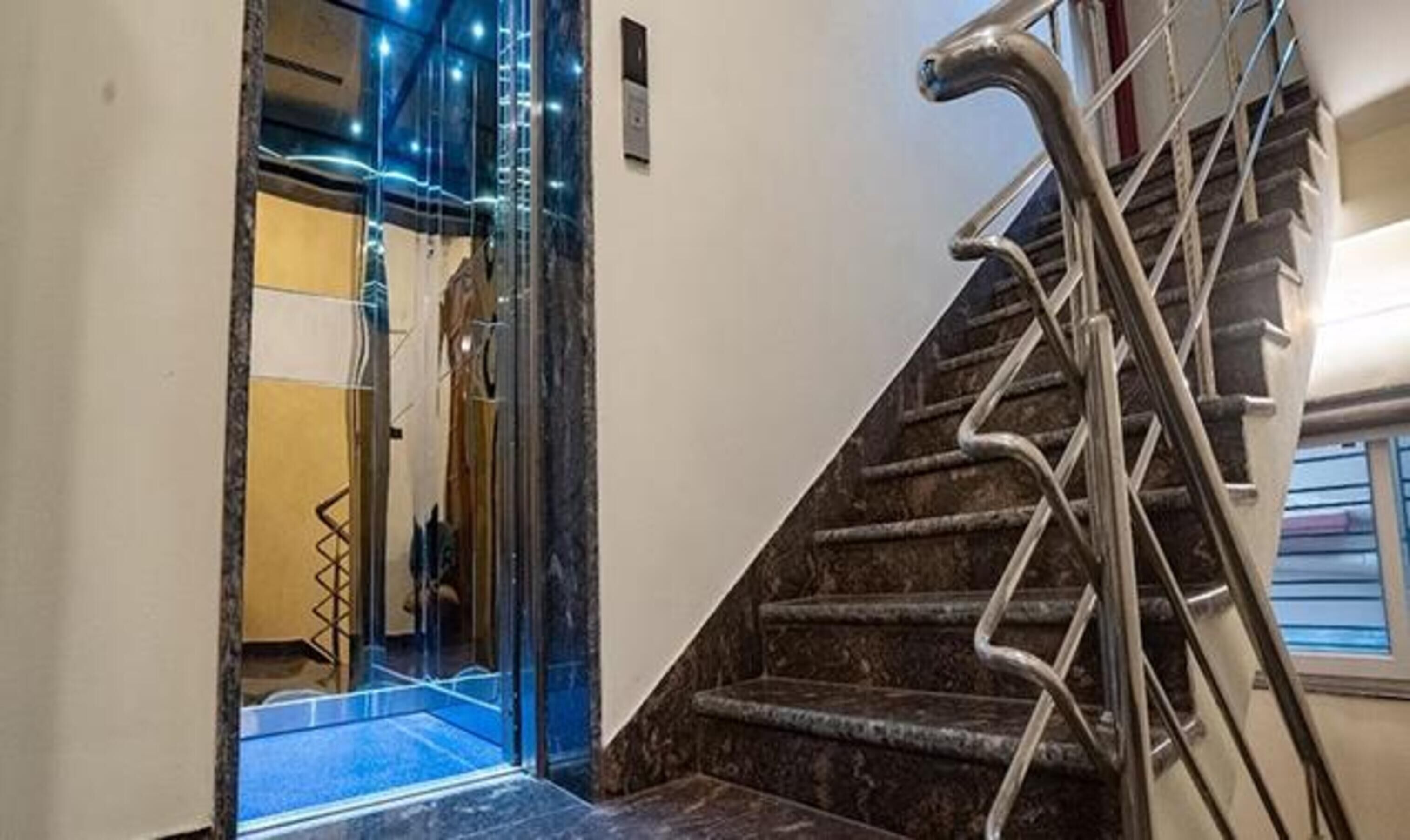 Prime Tiyara Inn By FabHotels