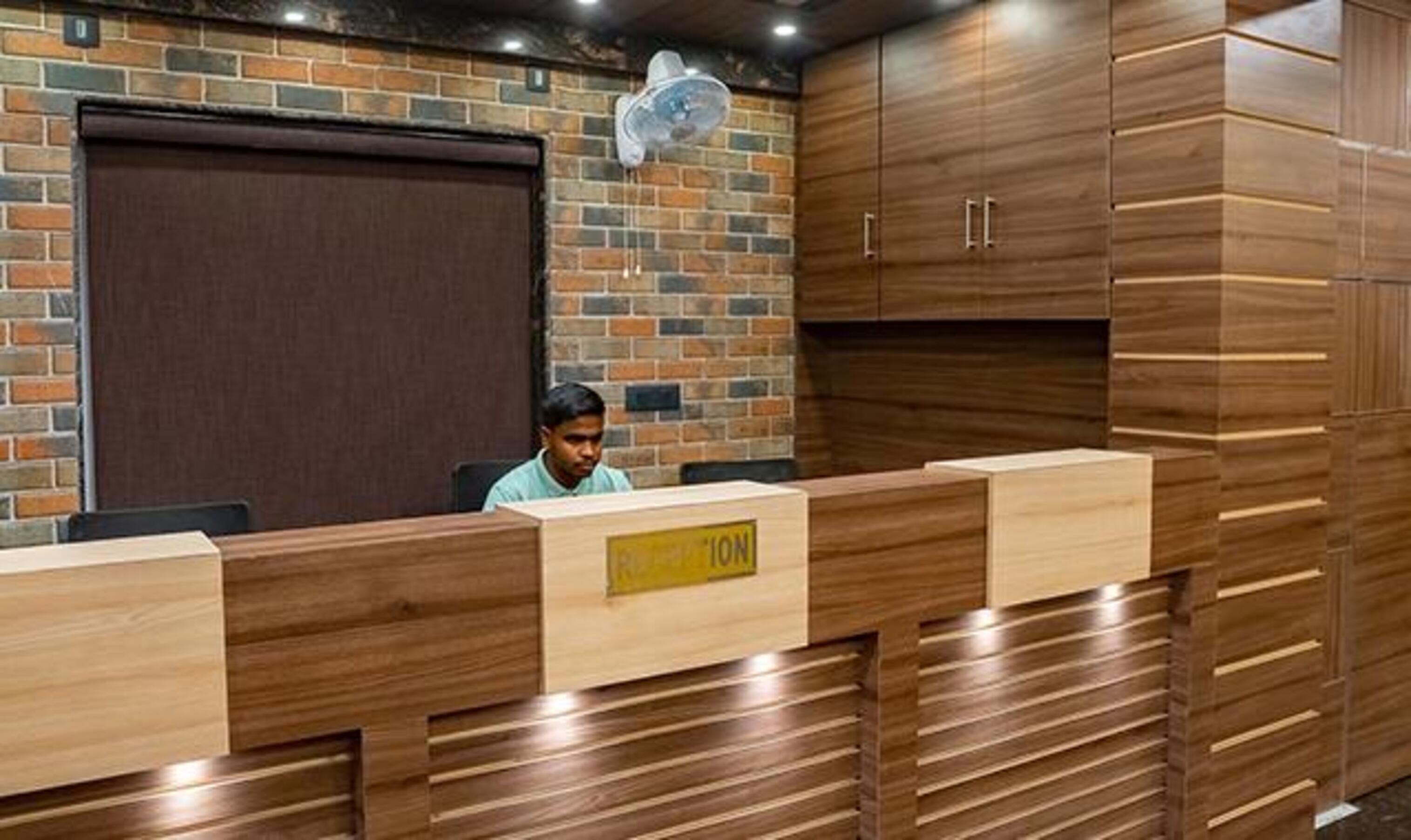 Prime Tiyara Inn By FabHotels