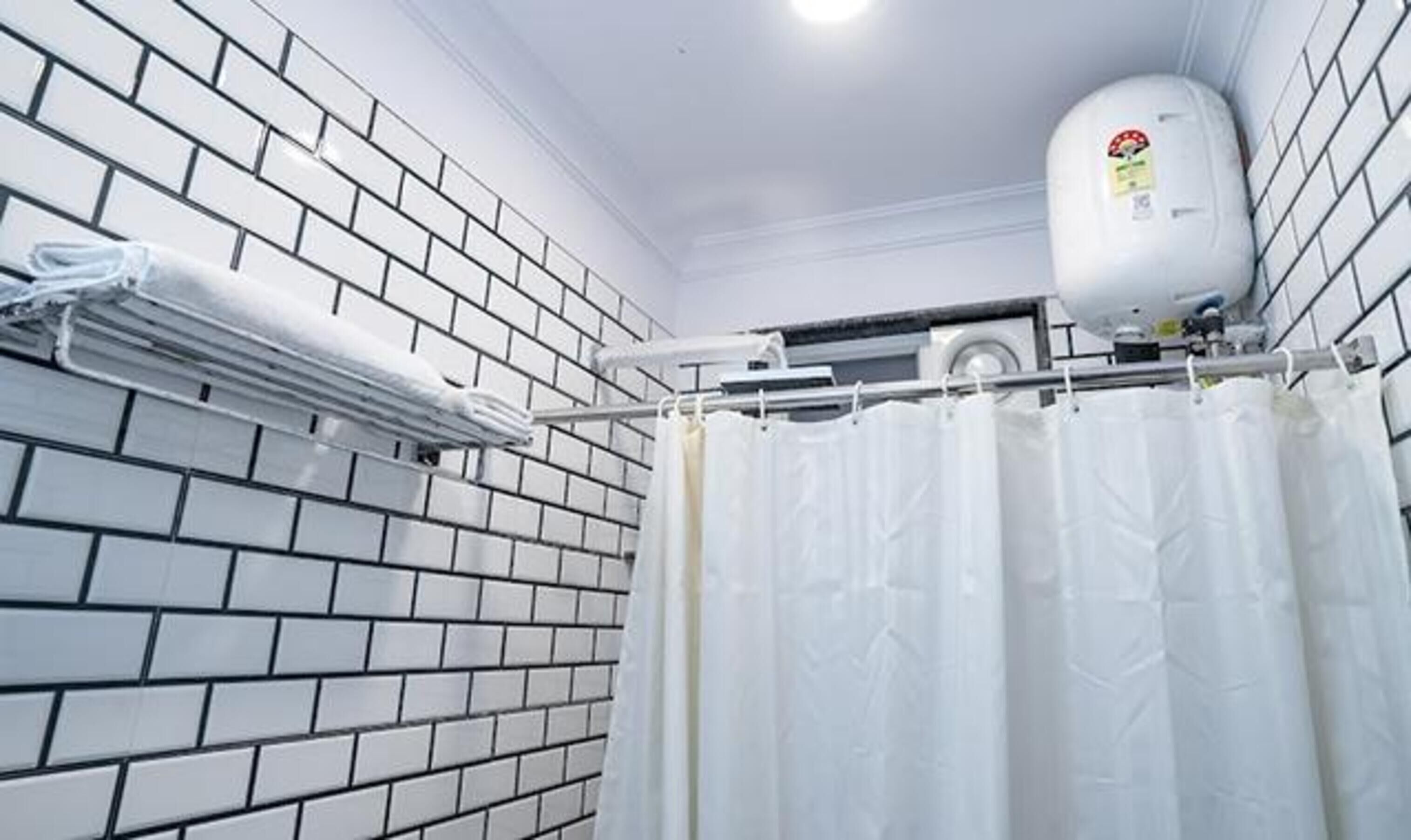 Prime Tiyara Inn By FabHotels