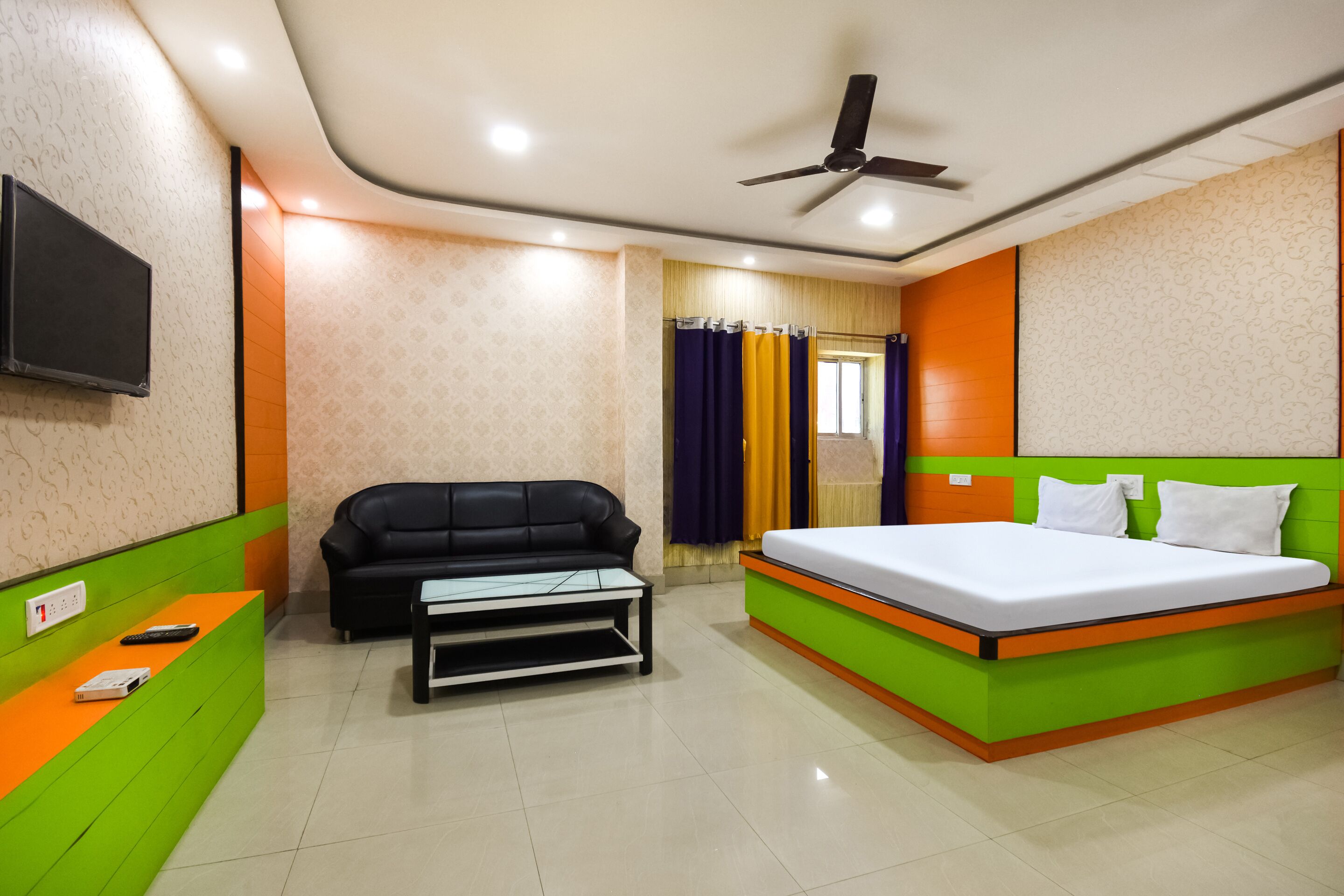 Akash Guest House by OYO Rooms