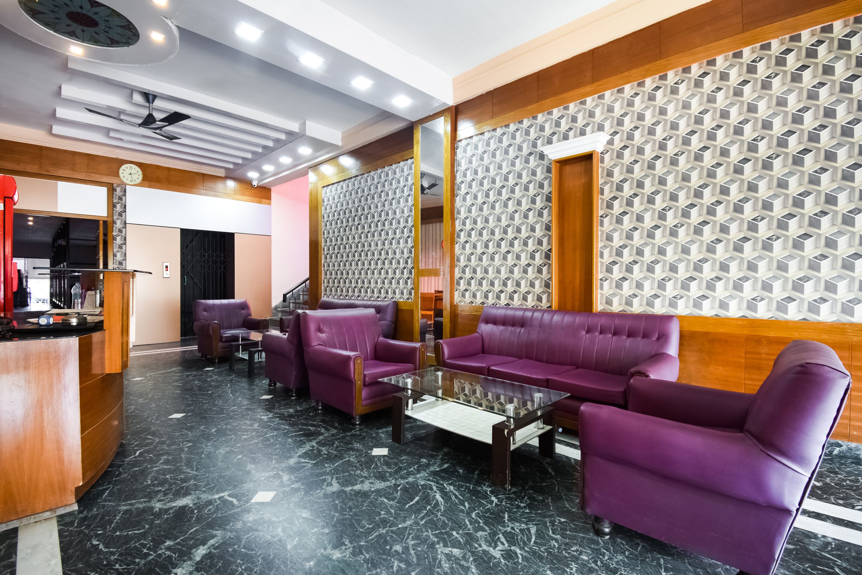 Akash Guest House by OYO Rooms