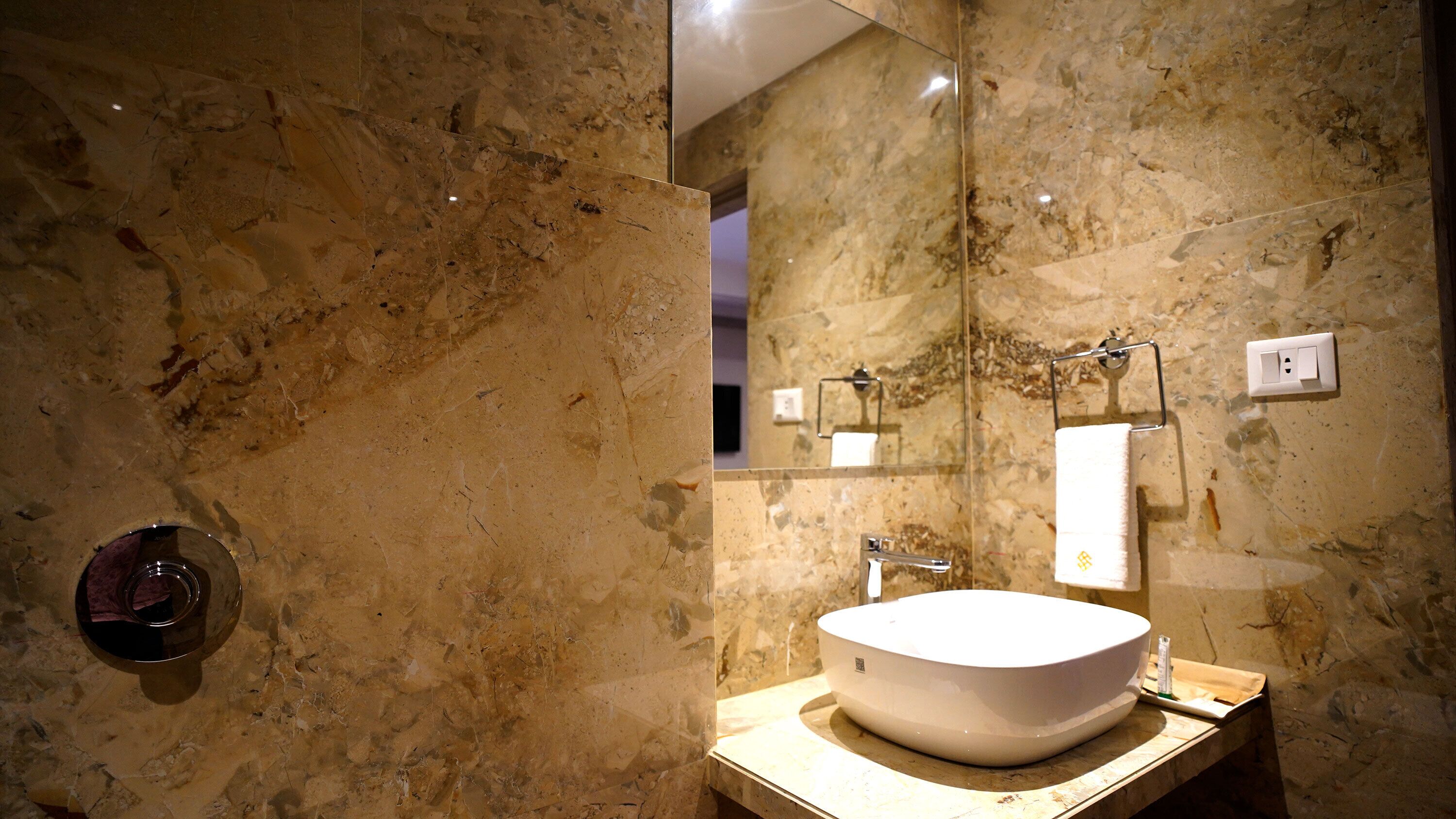 Swarna Hotel & Resort