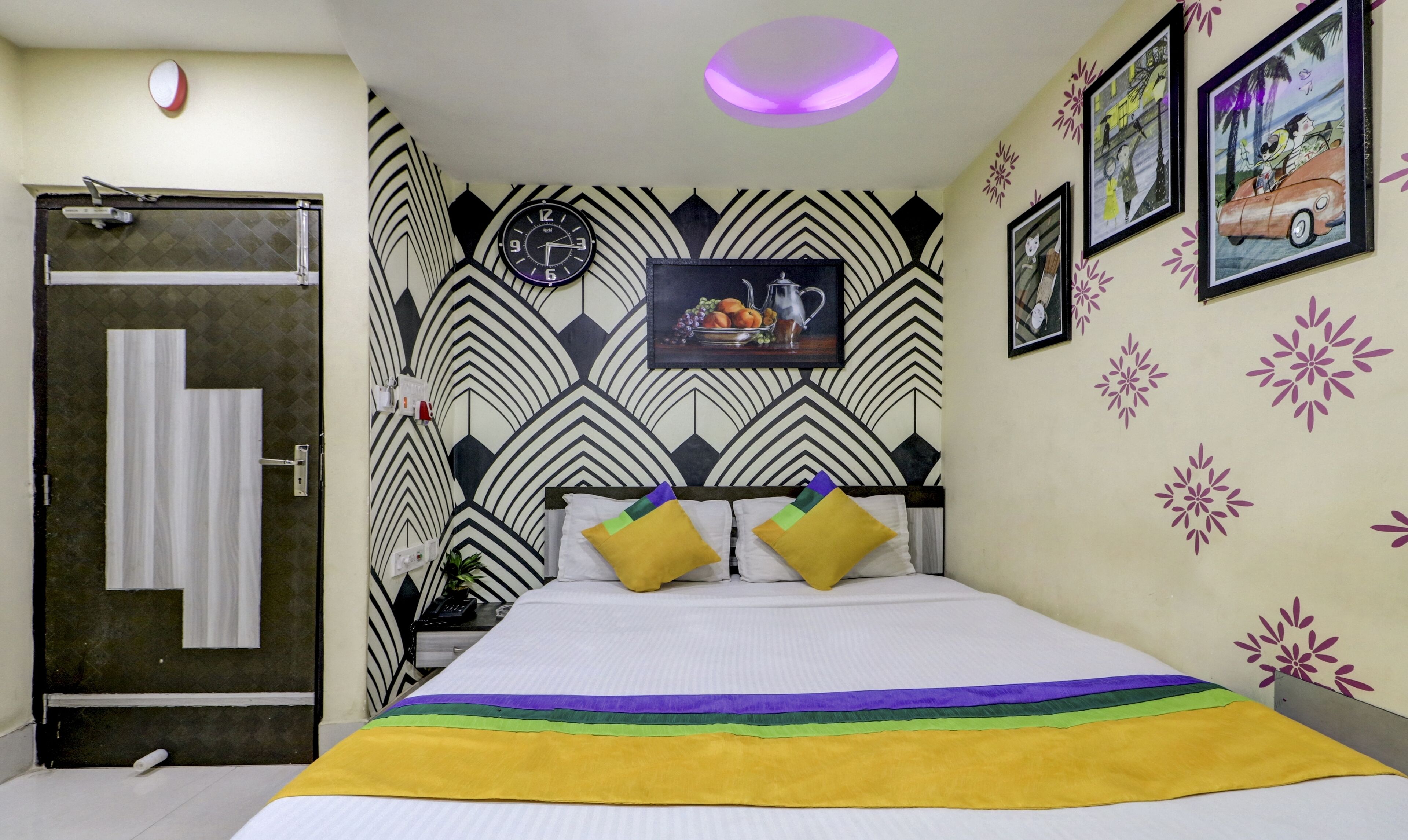 Dreamland Guest House by Treebo