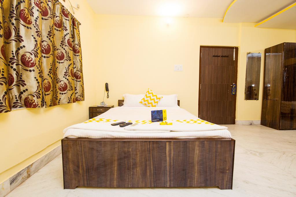 FabHotel Canny House Salt Lake