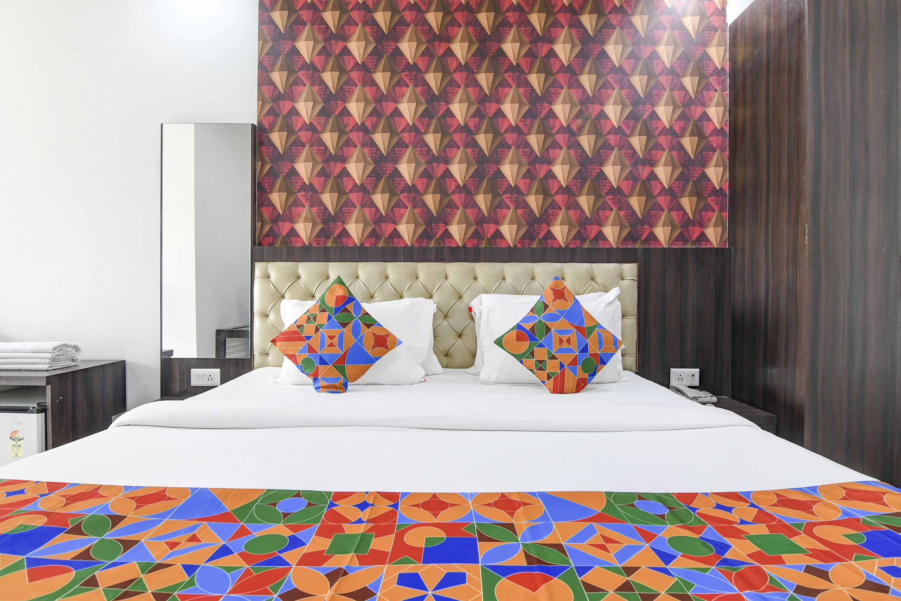 FabHotel Prime Eco Park