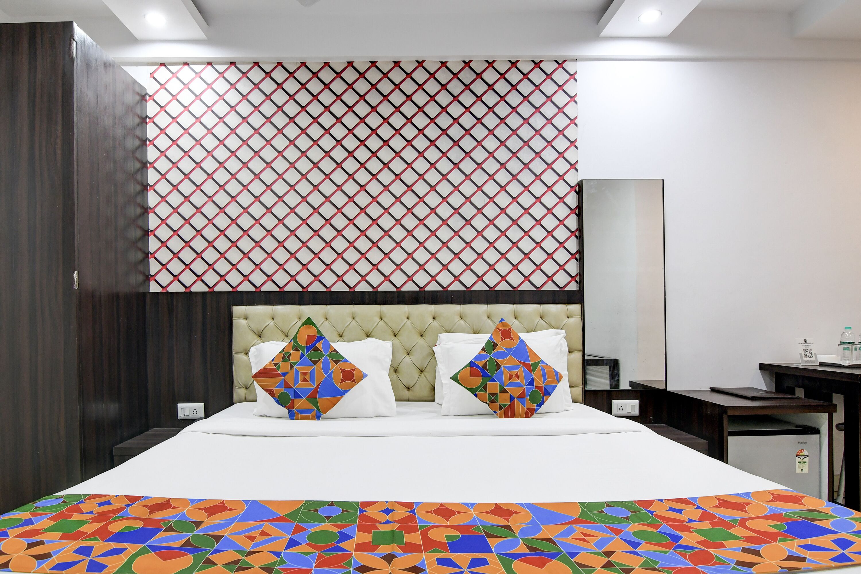 FabHotel Prime Eco Park