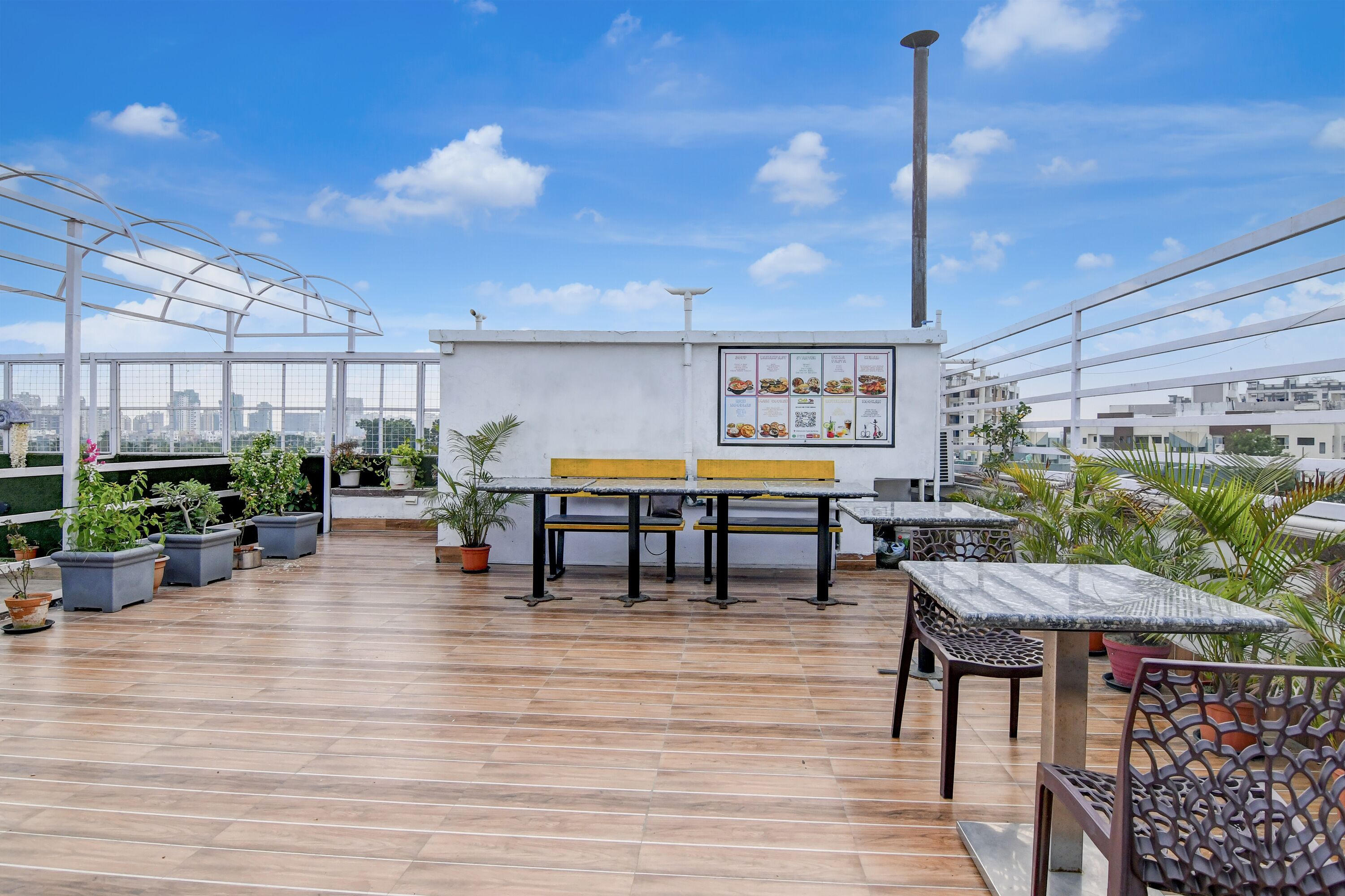 FabHotel Prime Eco Park