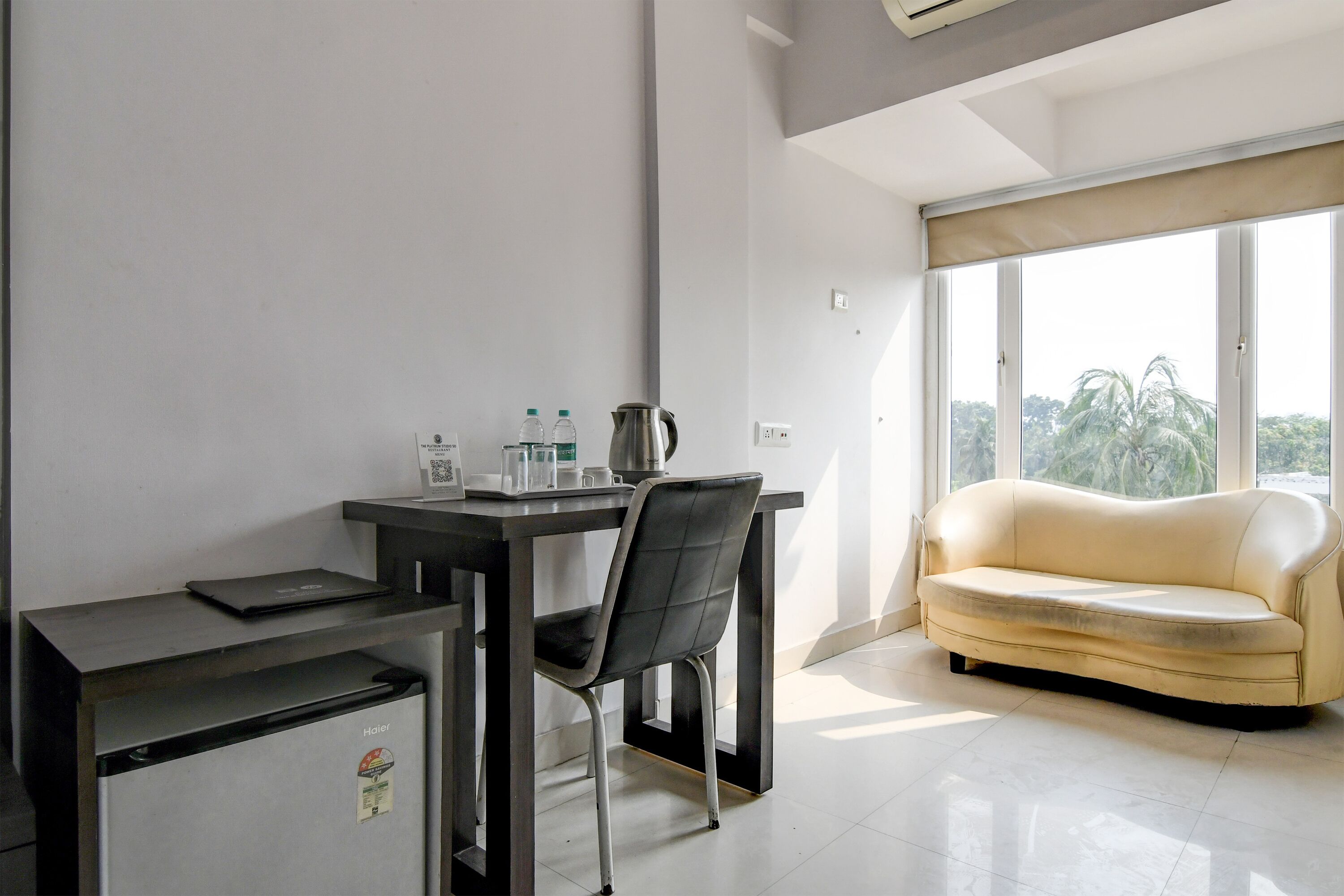 FabHotel Prime Eco Park