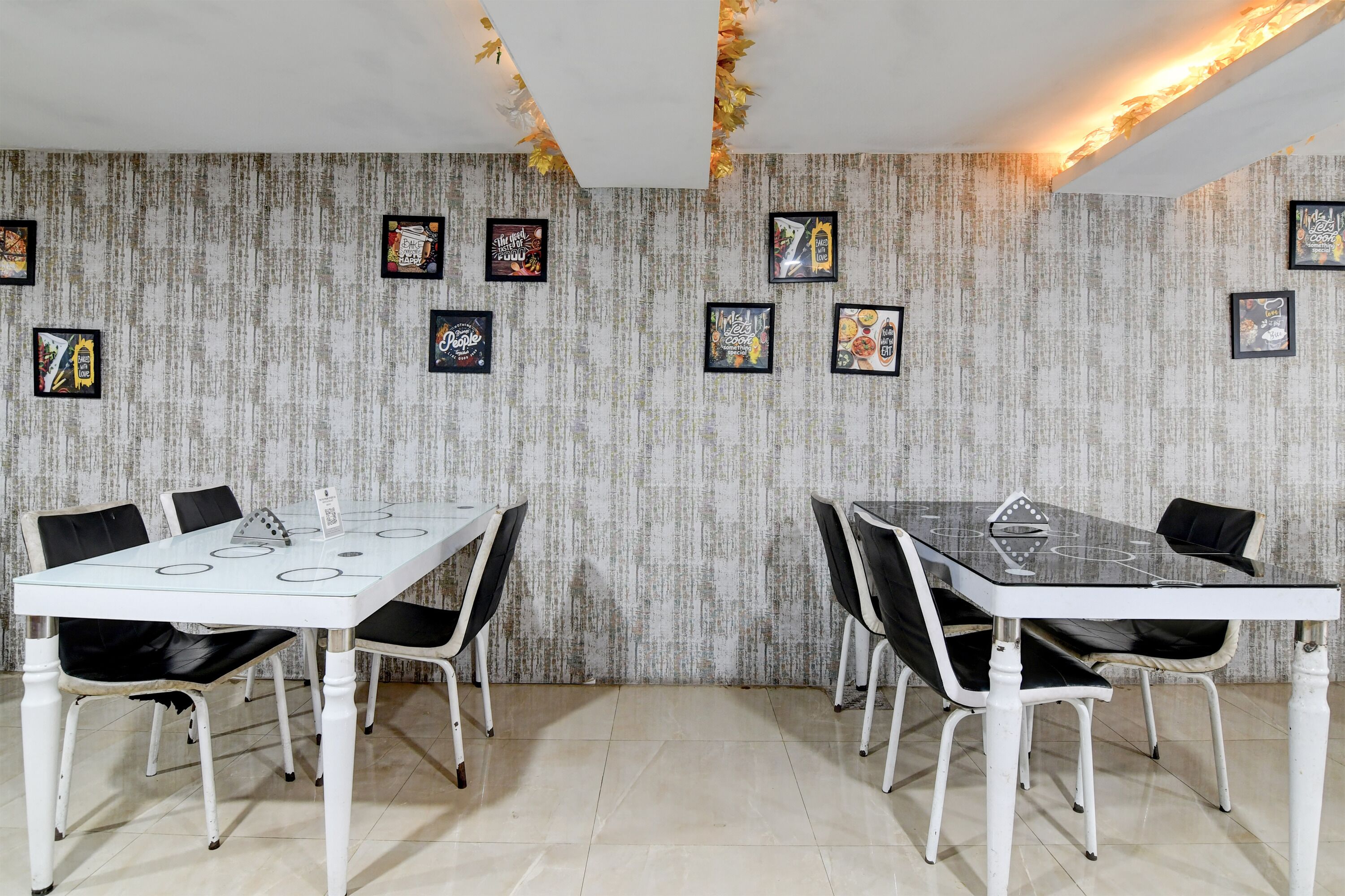 FabHotel Prime Eco Park