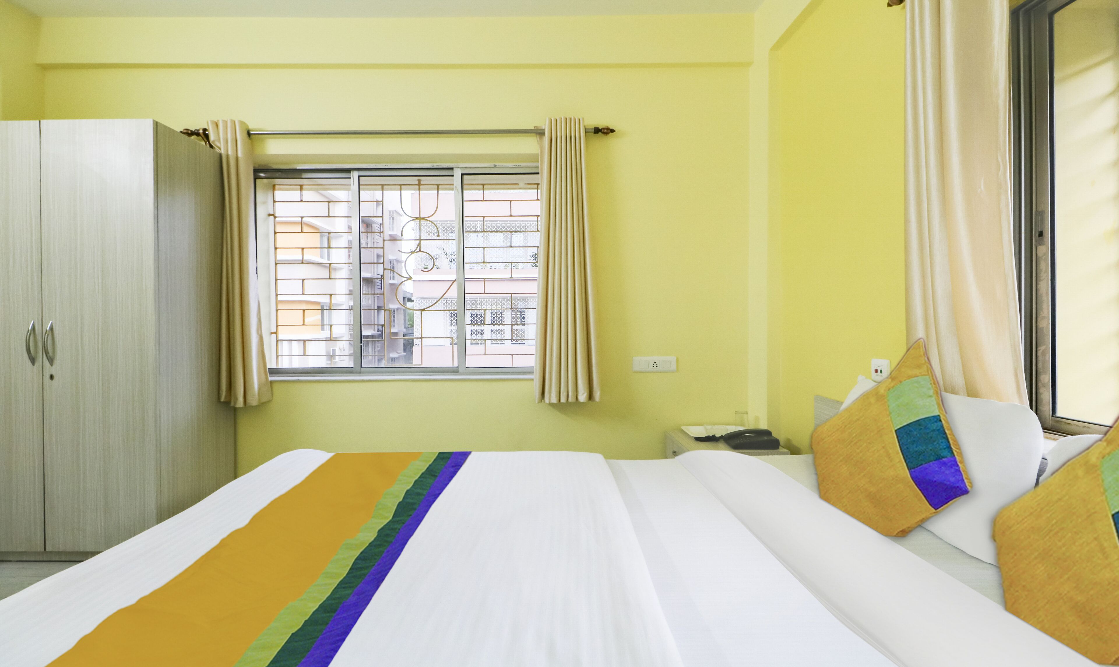 Flama House by Treebo