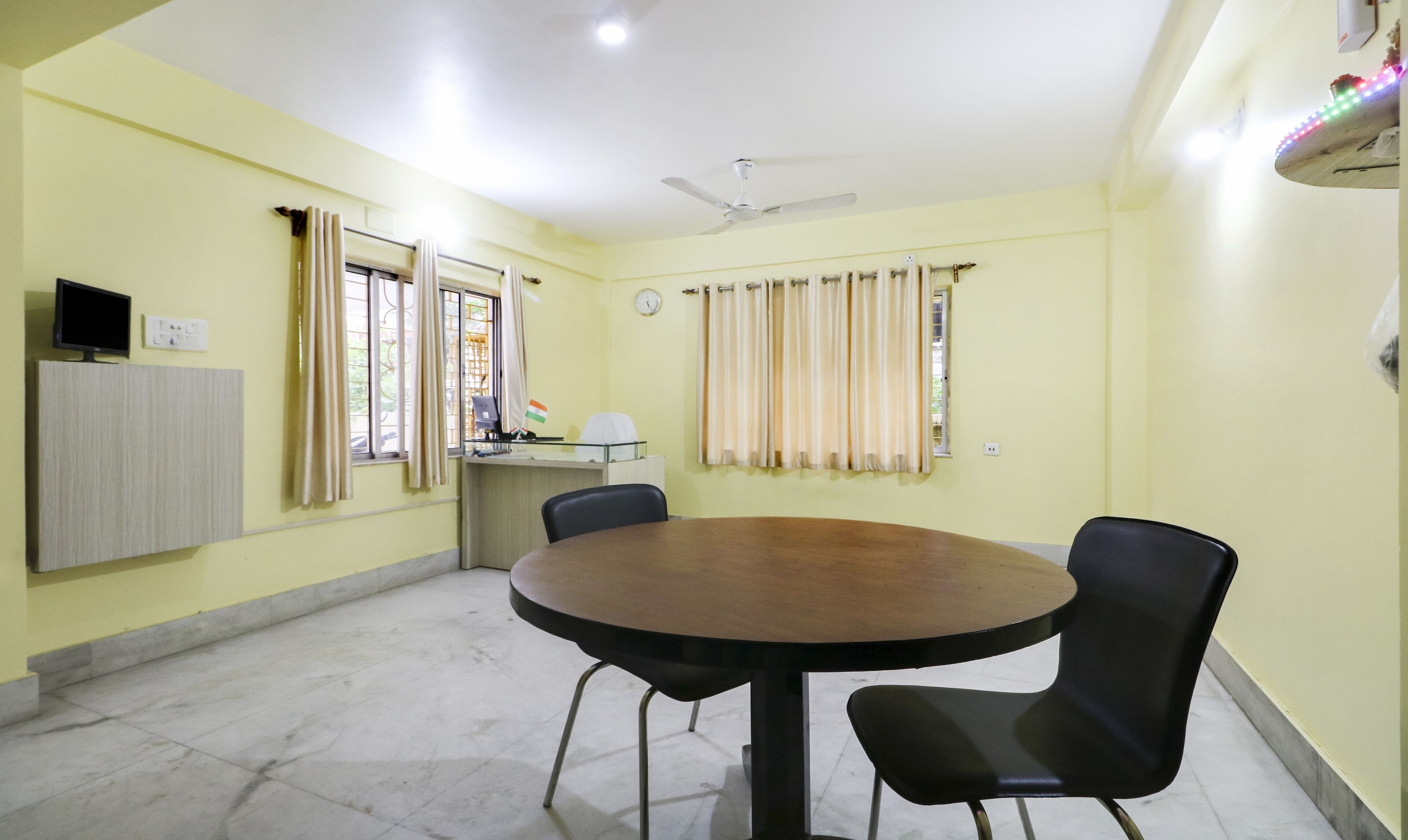 Flama House by Treebo