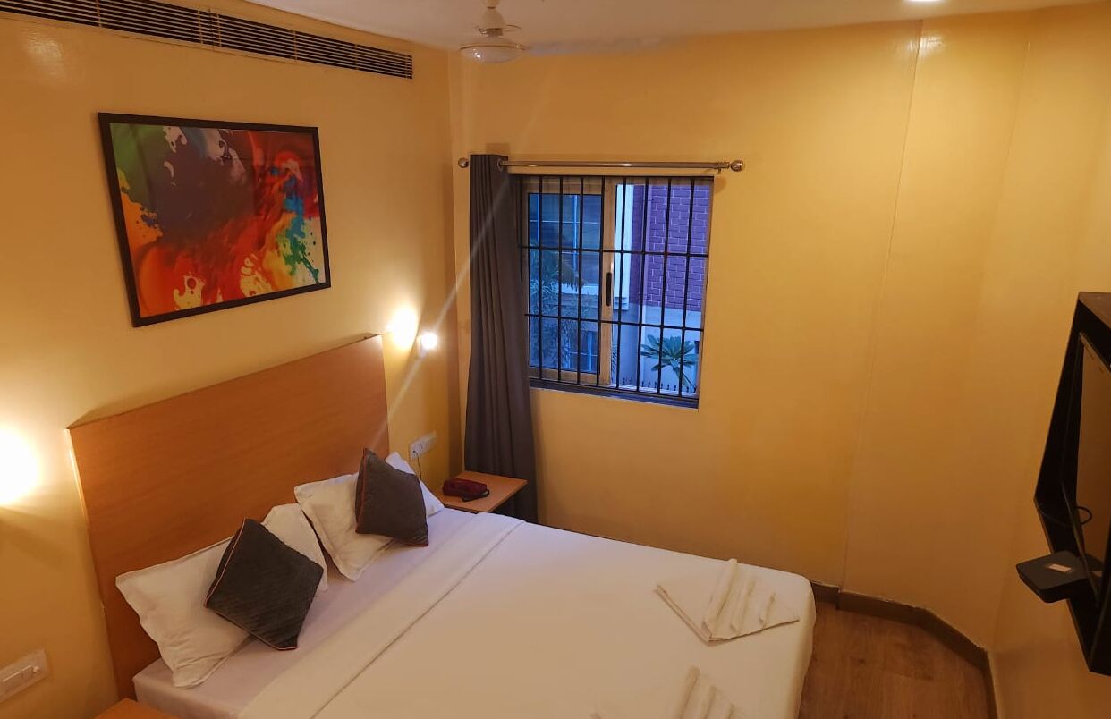 Hotel Consulate