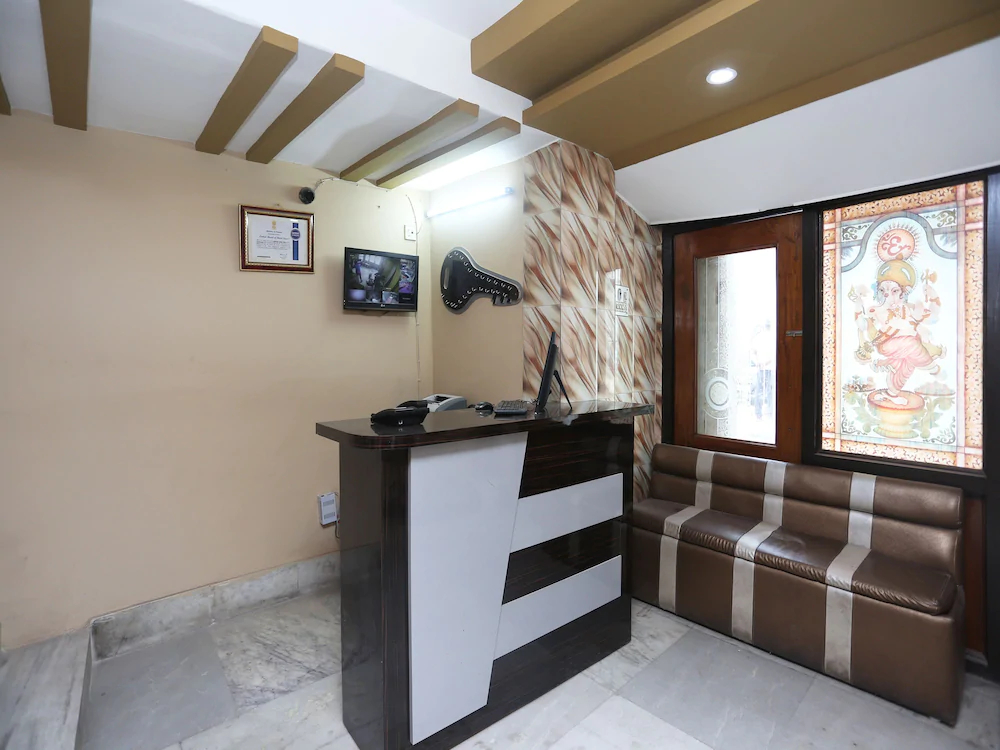 Hotel Grand Mishra International by OYO Rooms