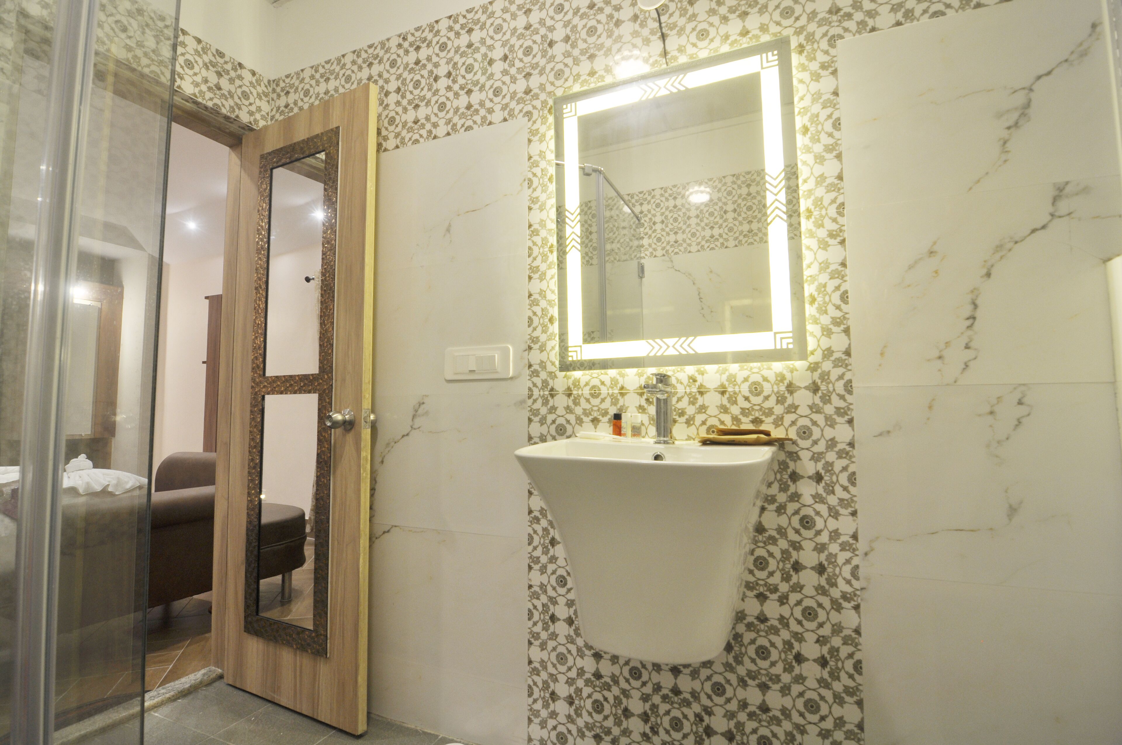 Hotel Shreesh Kolkata