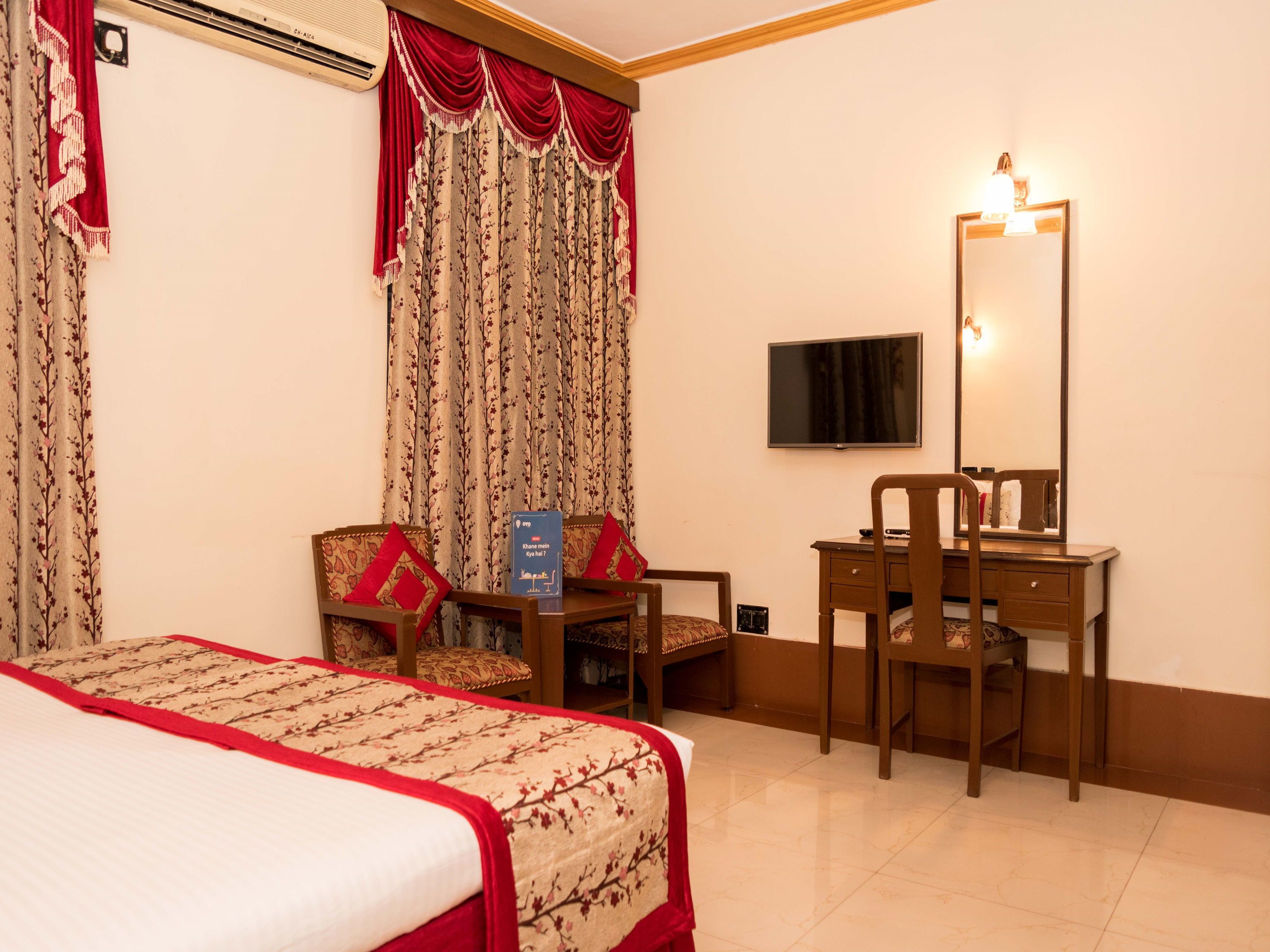 Hotel YMCA Esplanade