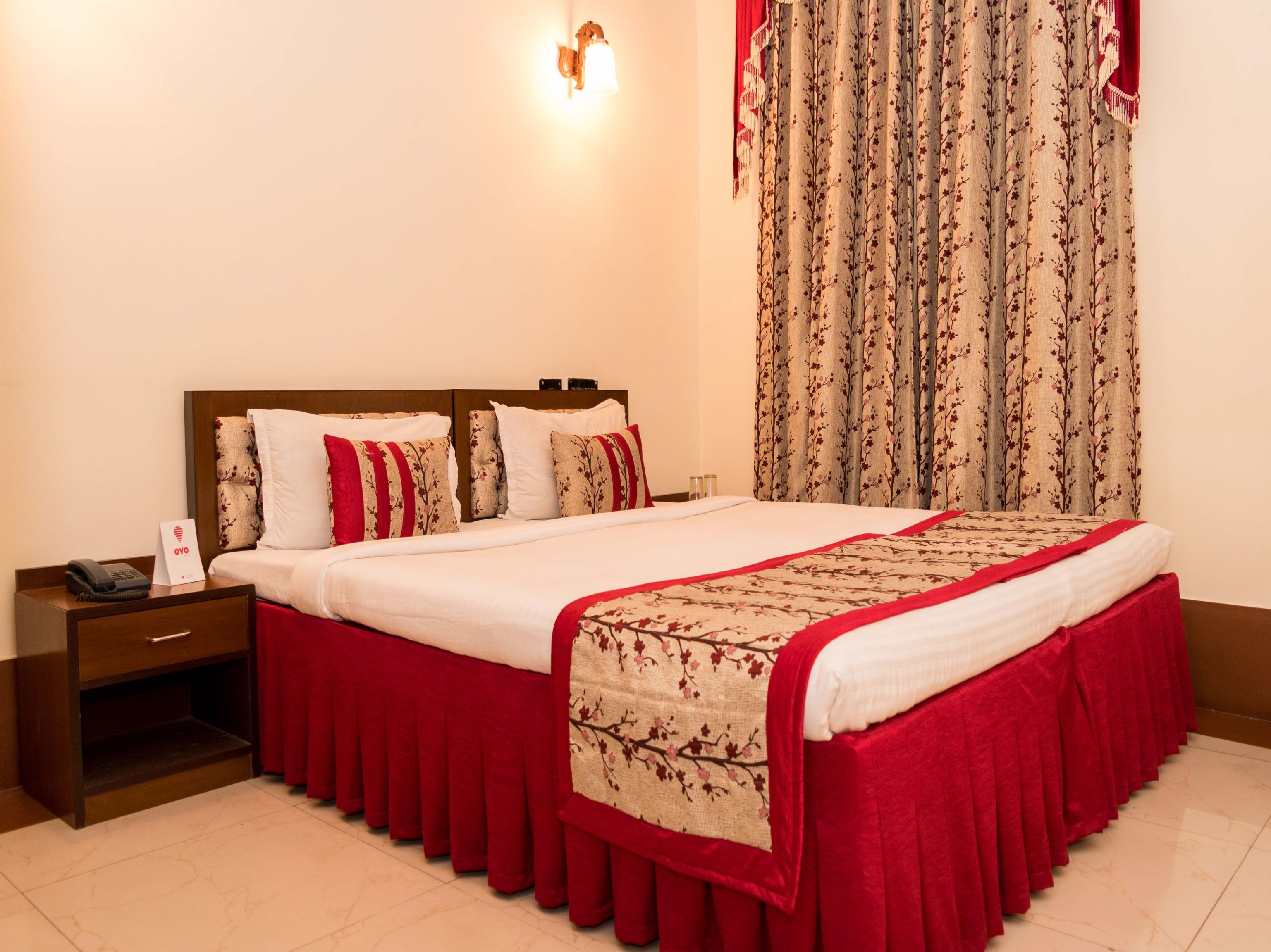 Hotel YMCA Esplanade