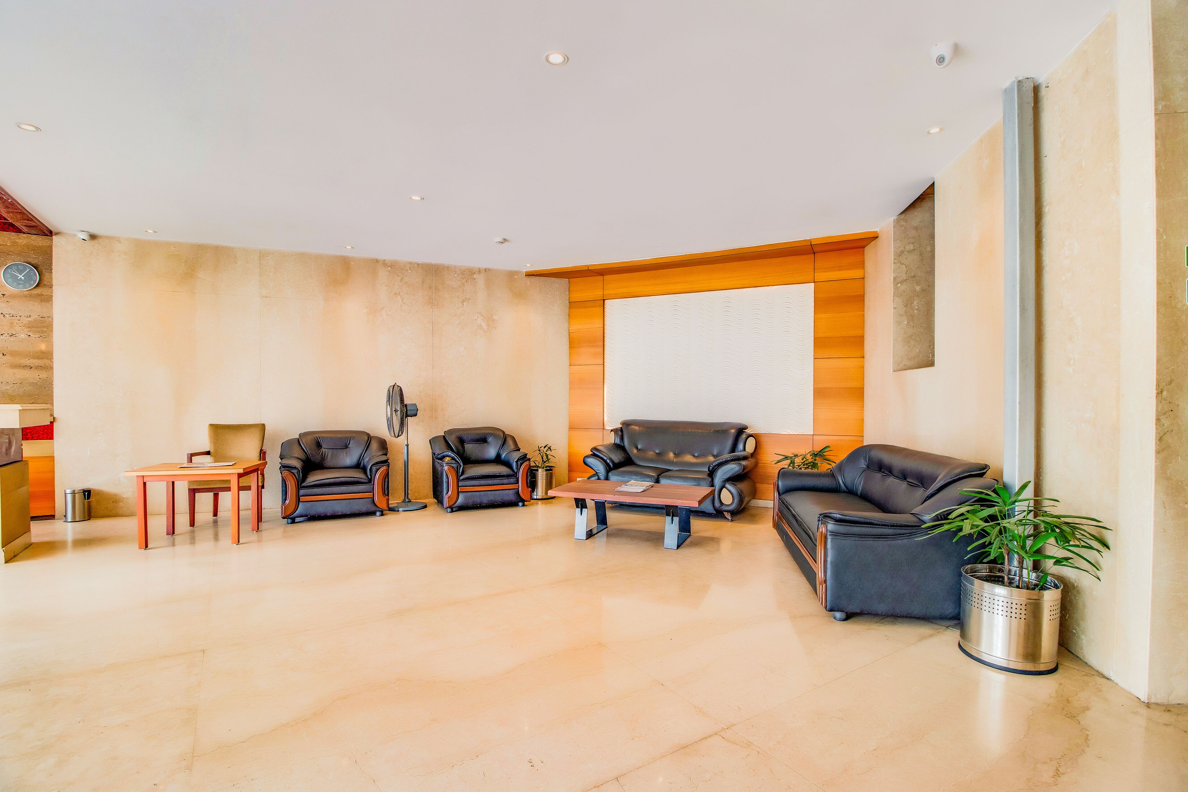 Kings Crown by FabHotels