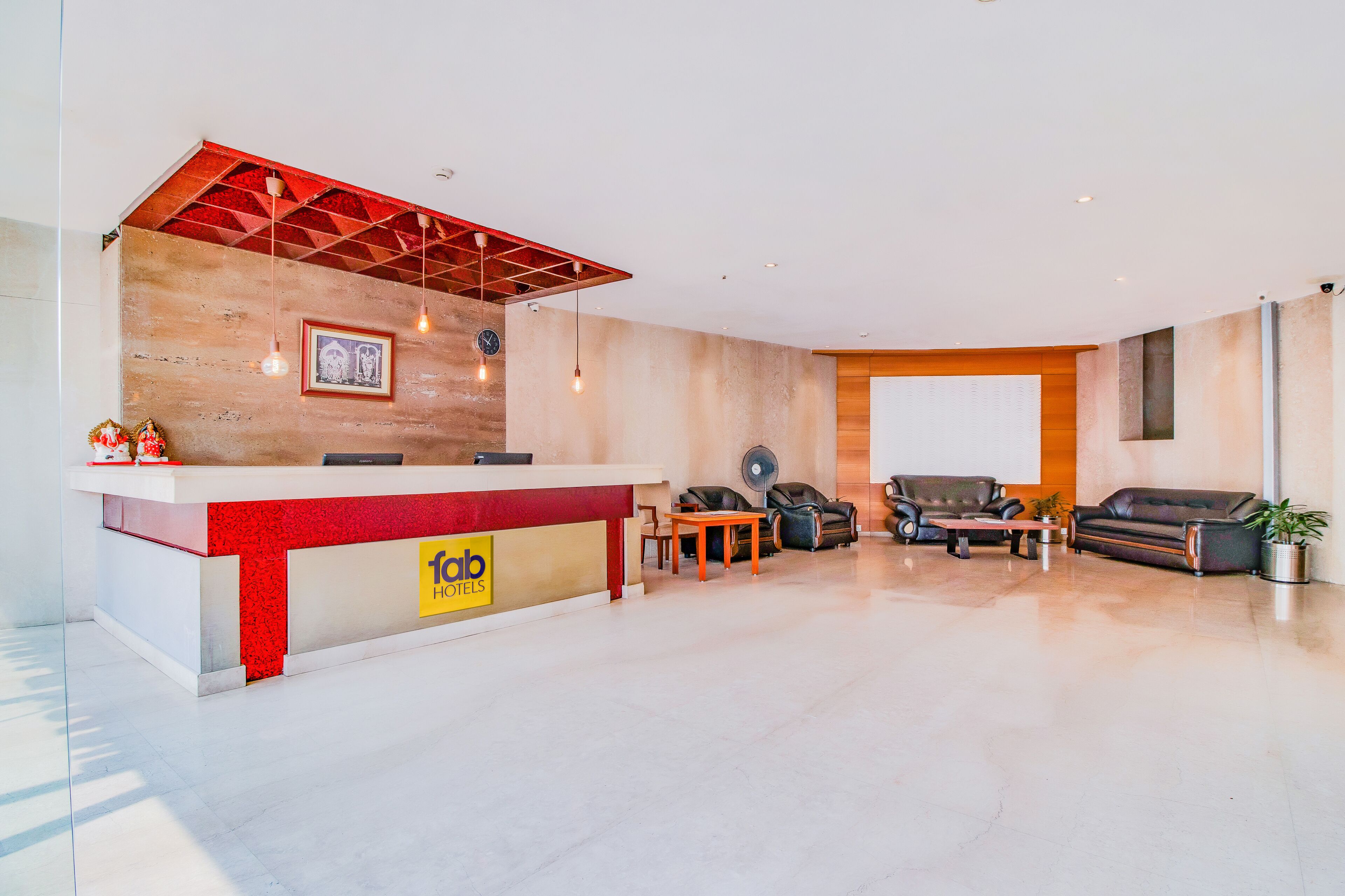 Kings Crown by FabHotels