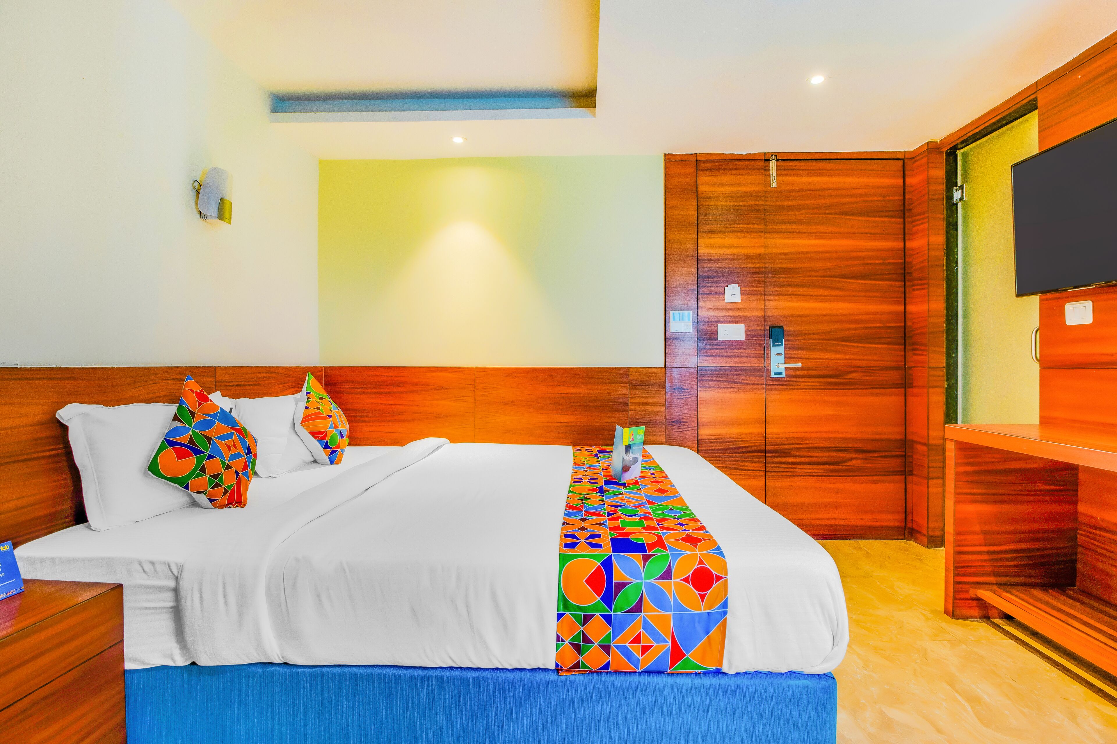 Kings Crown by FabHotels