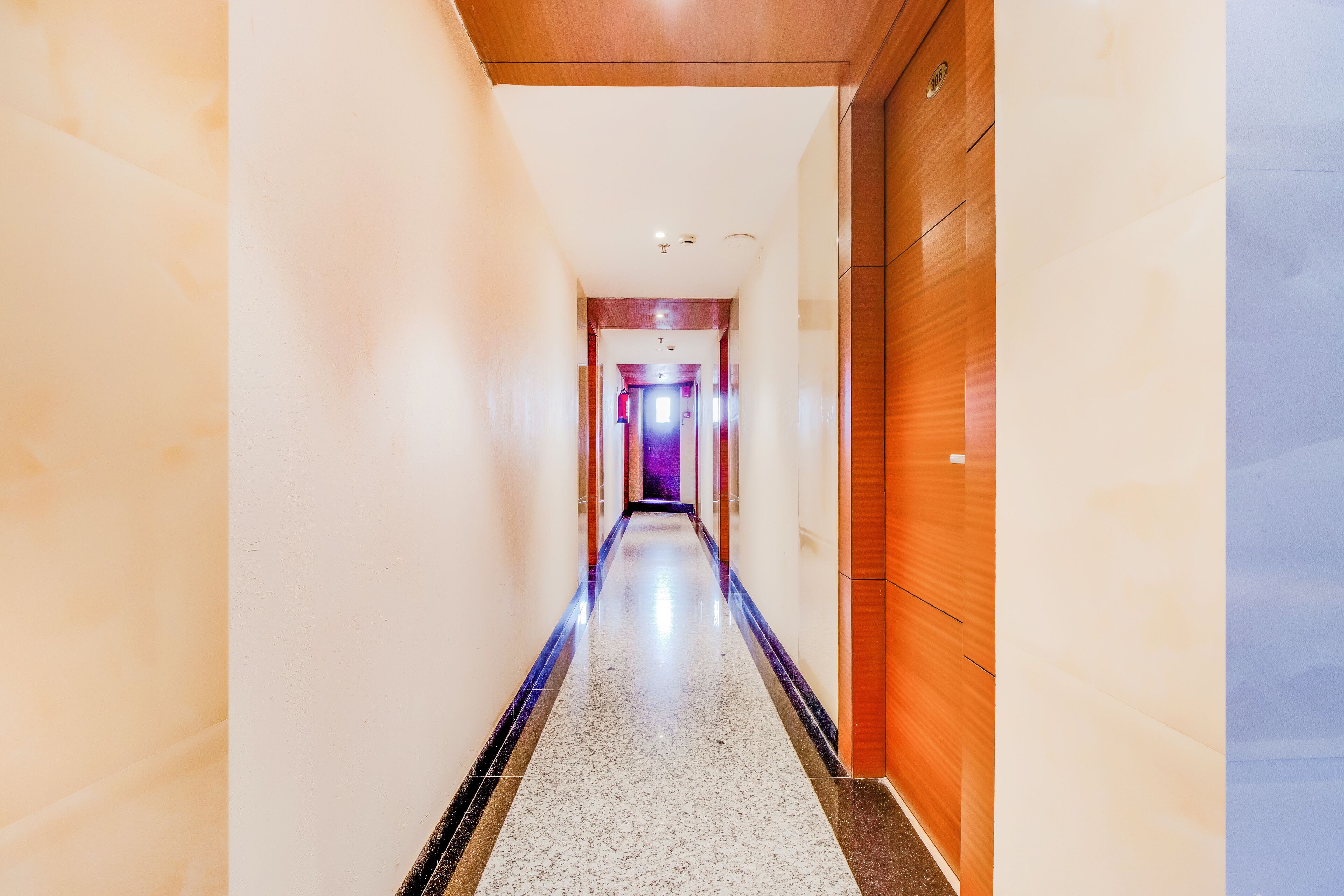 Kings Crown by FabHotels