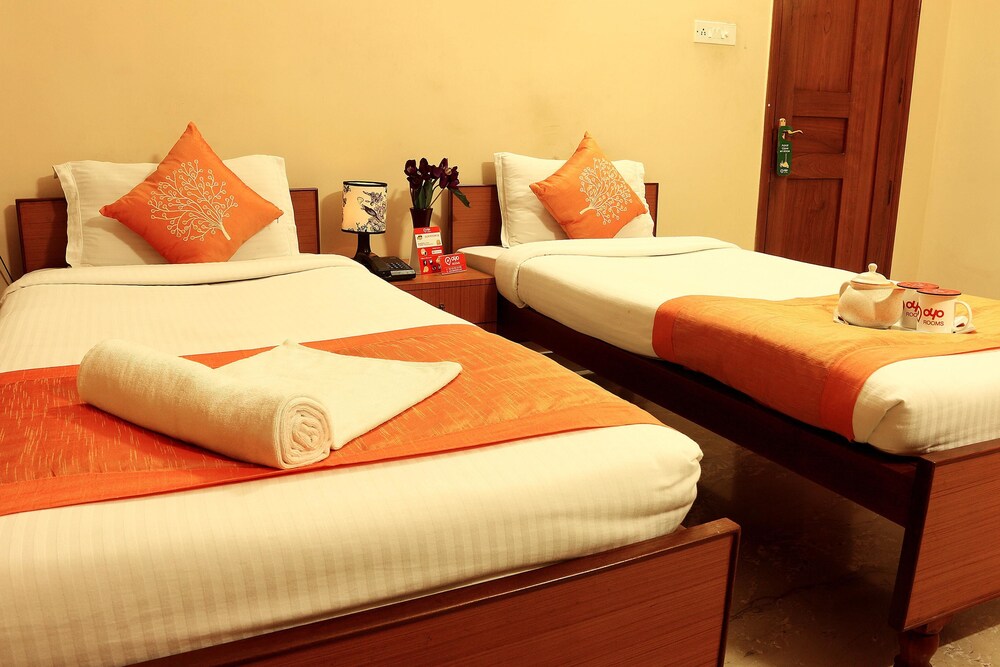 OYO 1760 Salt Lake Sector 1