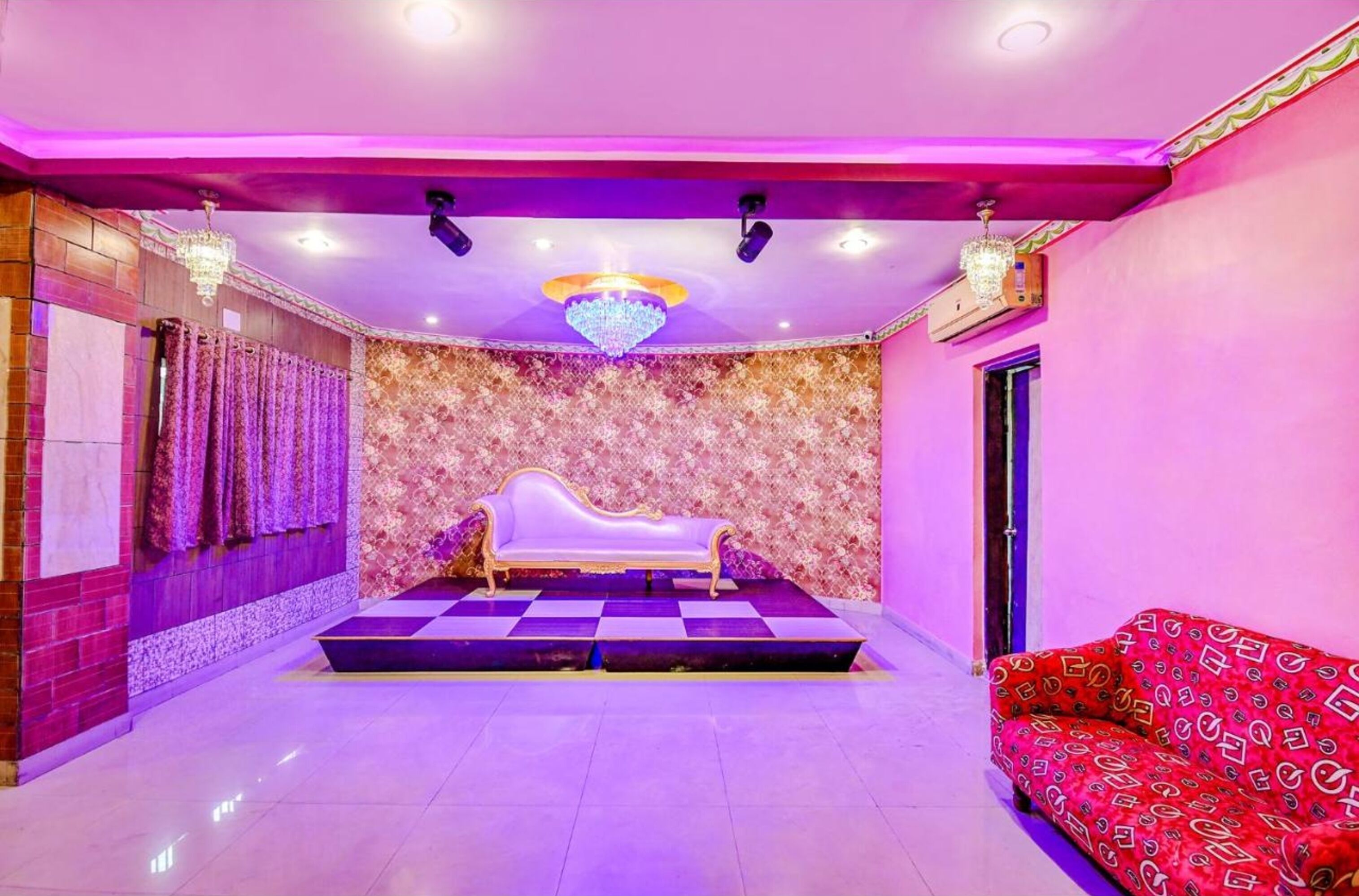 Prime Rockstar Suites by Fabhotel