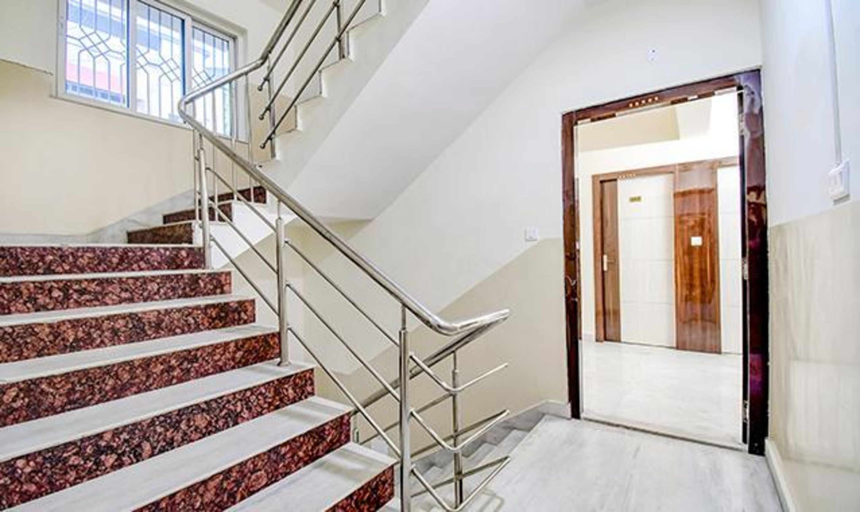 Royal Palm By Fabhotel